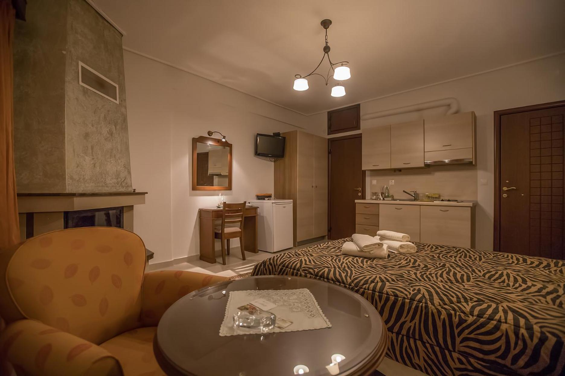 Budget Double Room - Photo 3