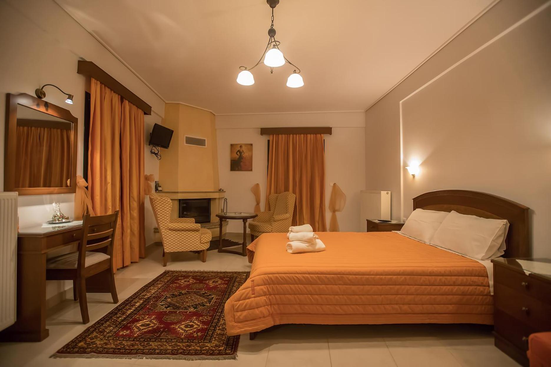Double Room with Lake View - Photo 1