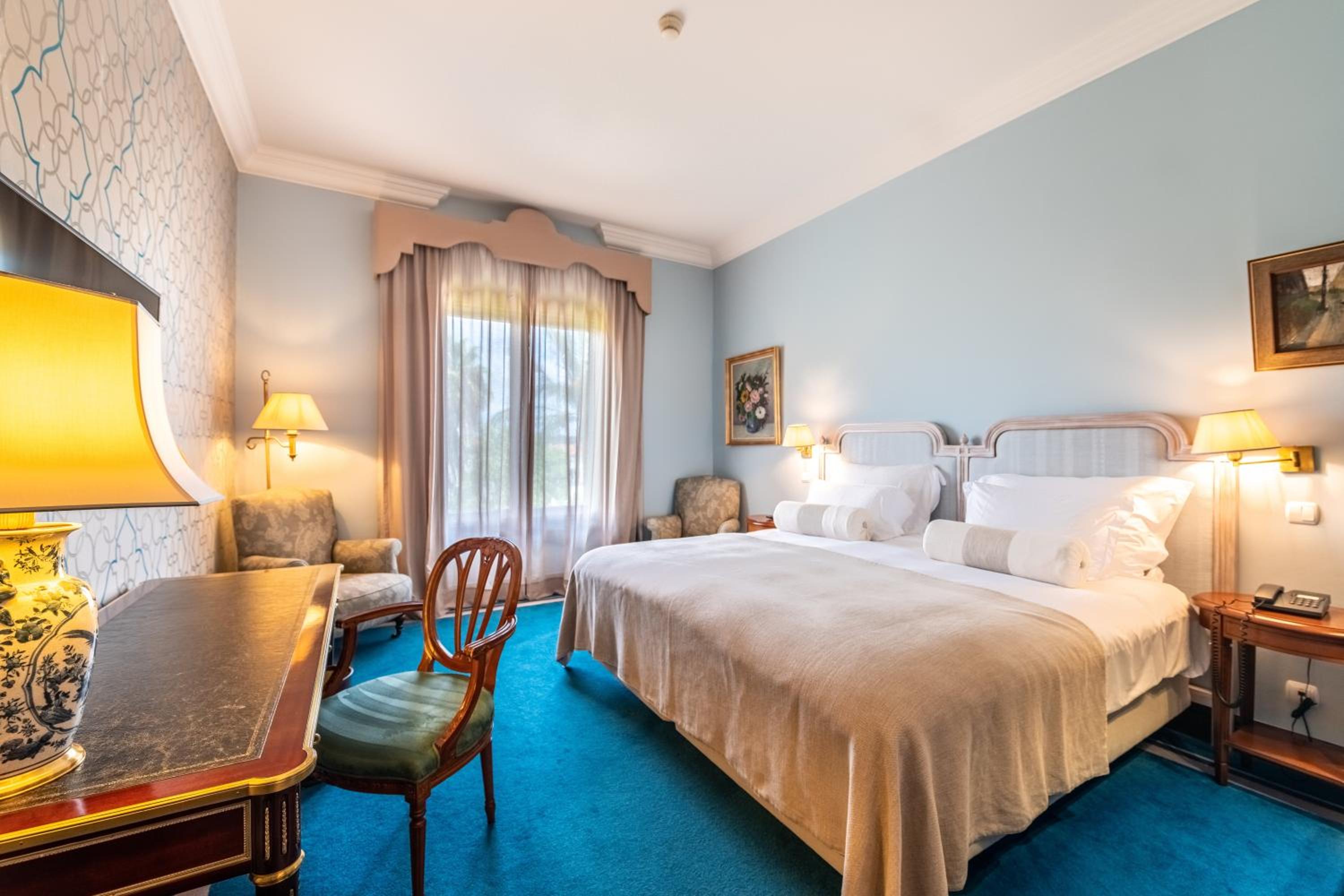 Deluxe Room with Garden View - Photo 1