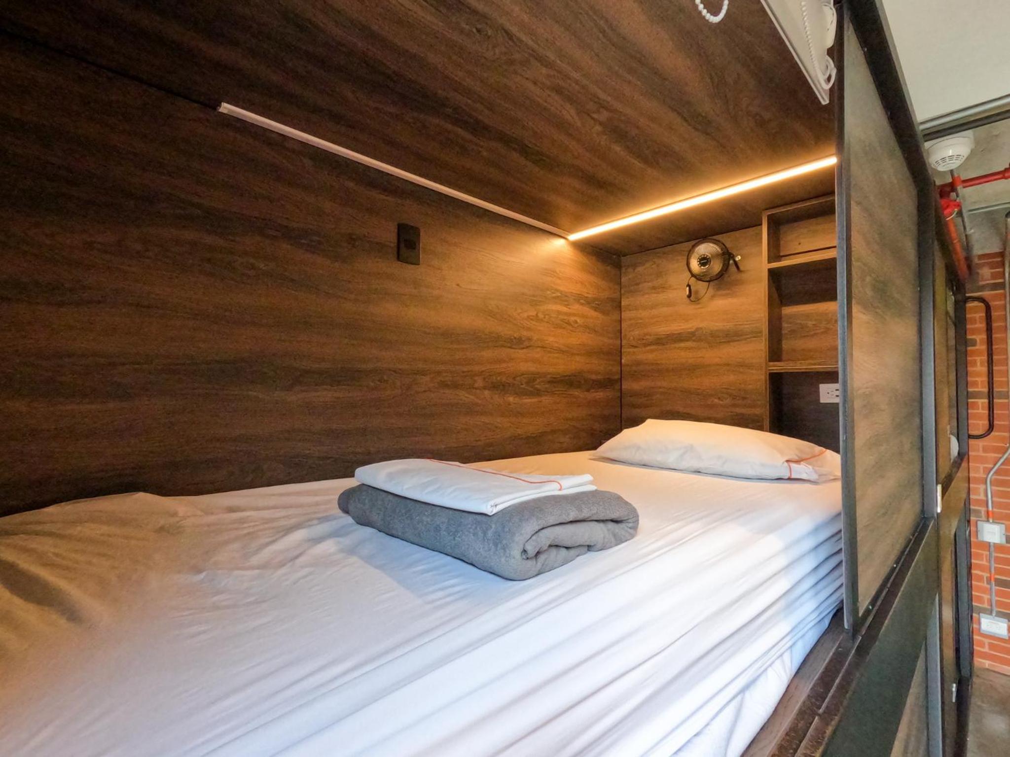 Bed in 4-Bed Dormitory Room photo 3