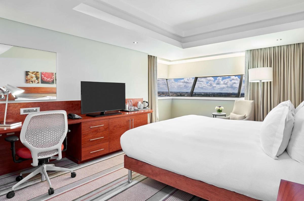 Junior King Suite photo 1
