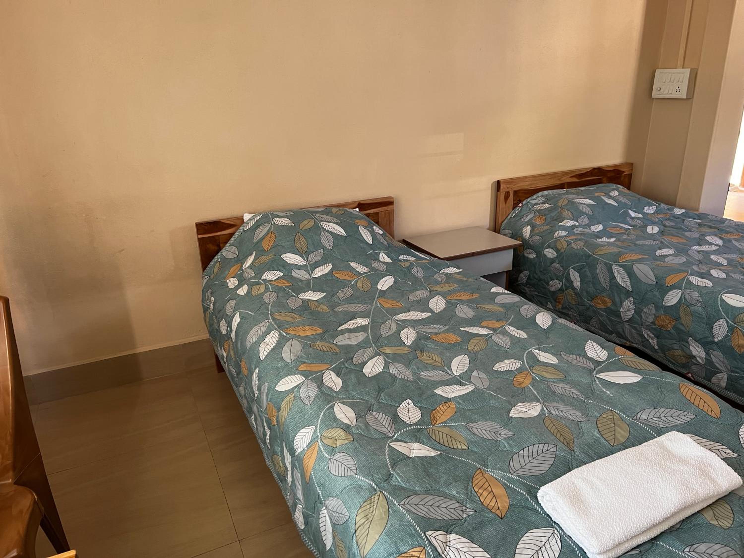 Double Room - Photo 2