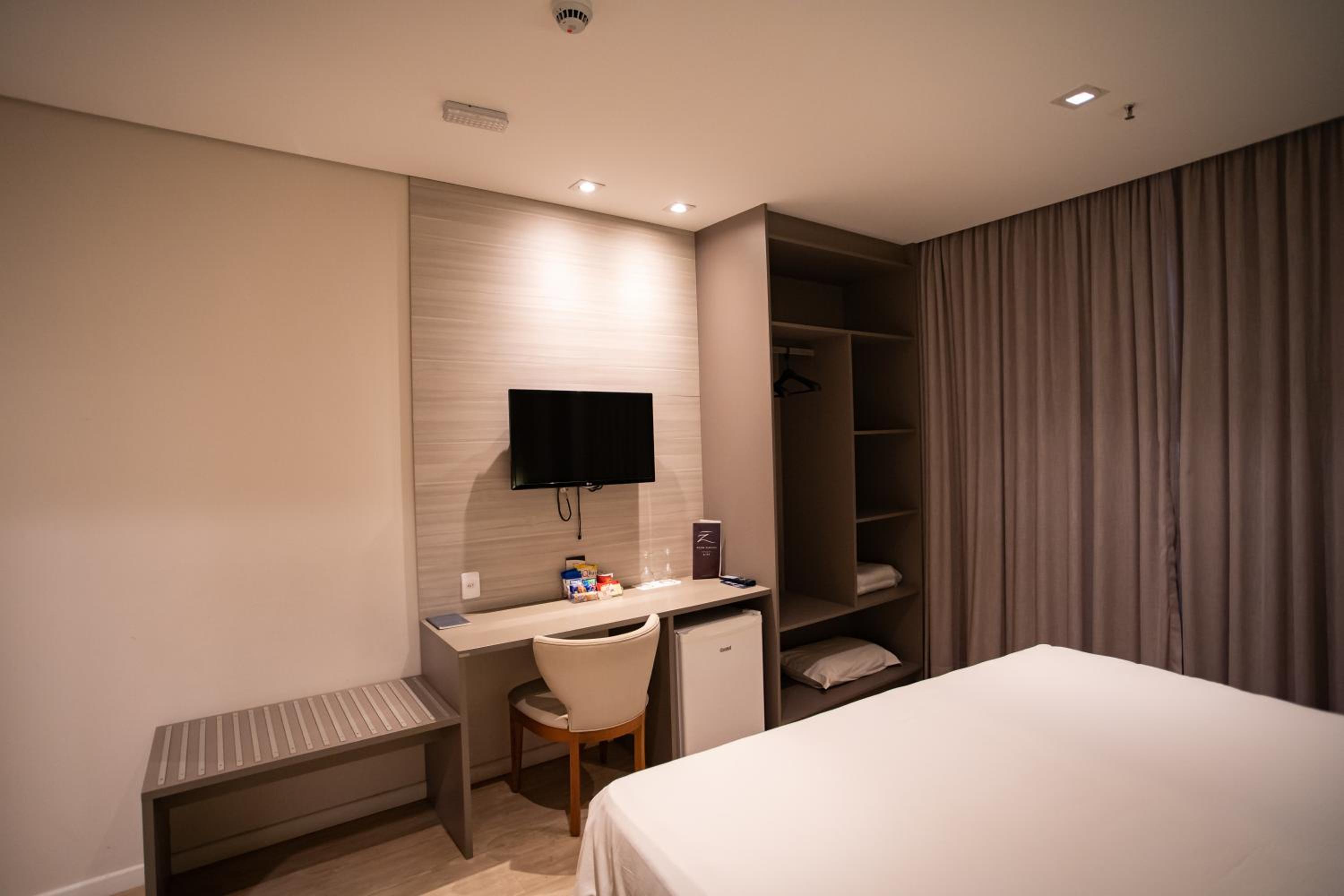 Standard Triple Room photo 3