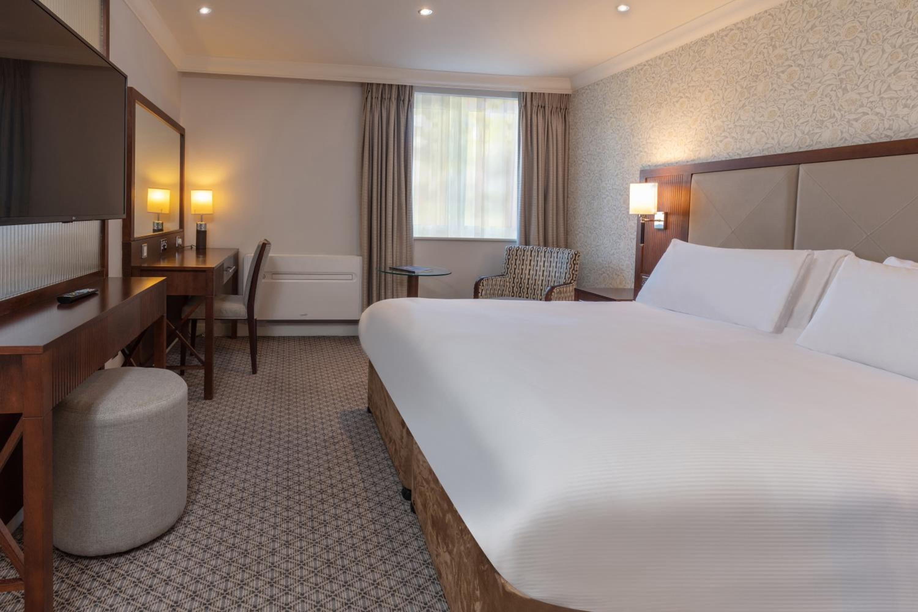 Superior King Room - Photo 1