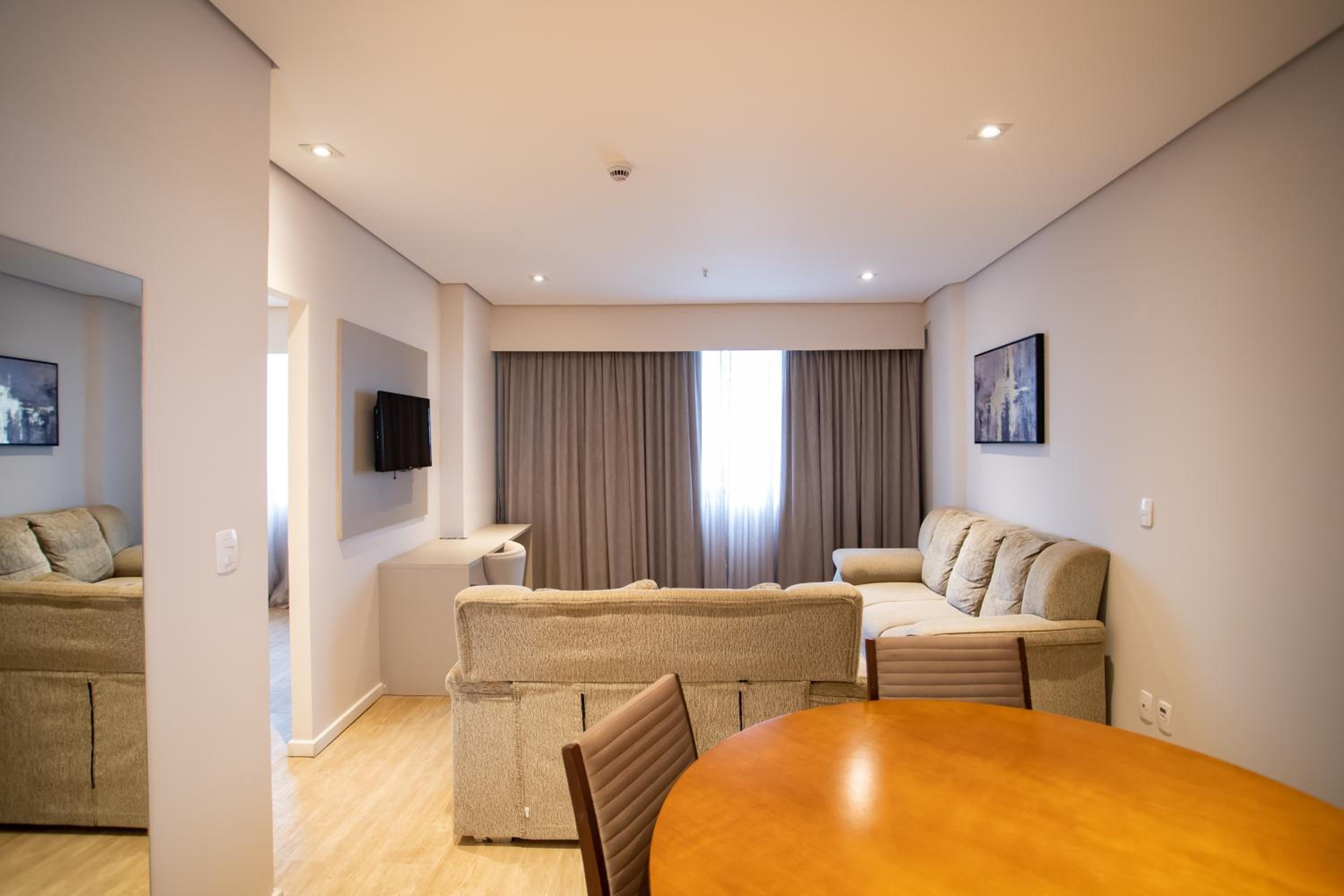 Executive Suite photo 2