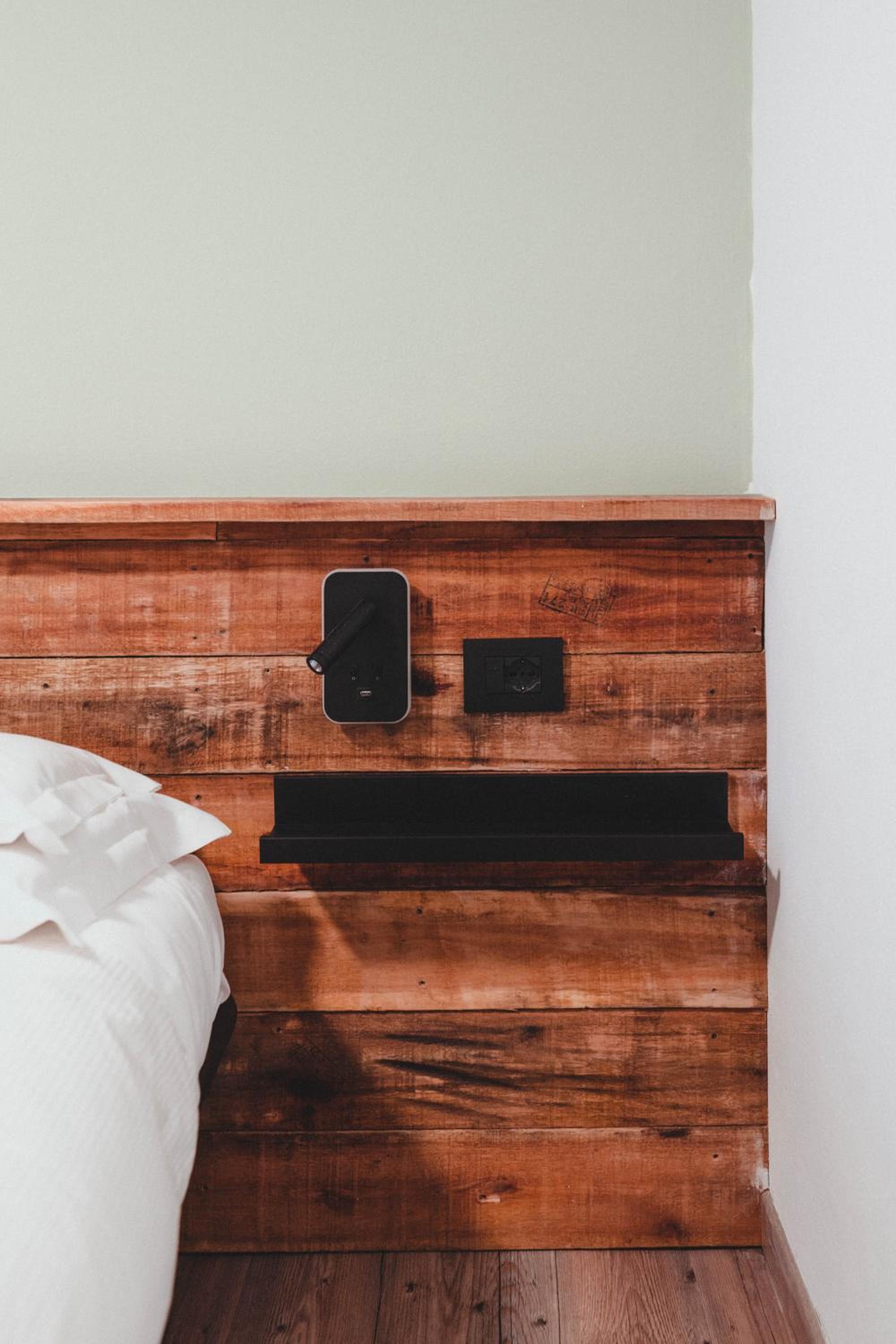 Standard Double or Twin Room - Photo 13