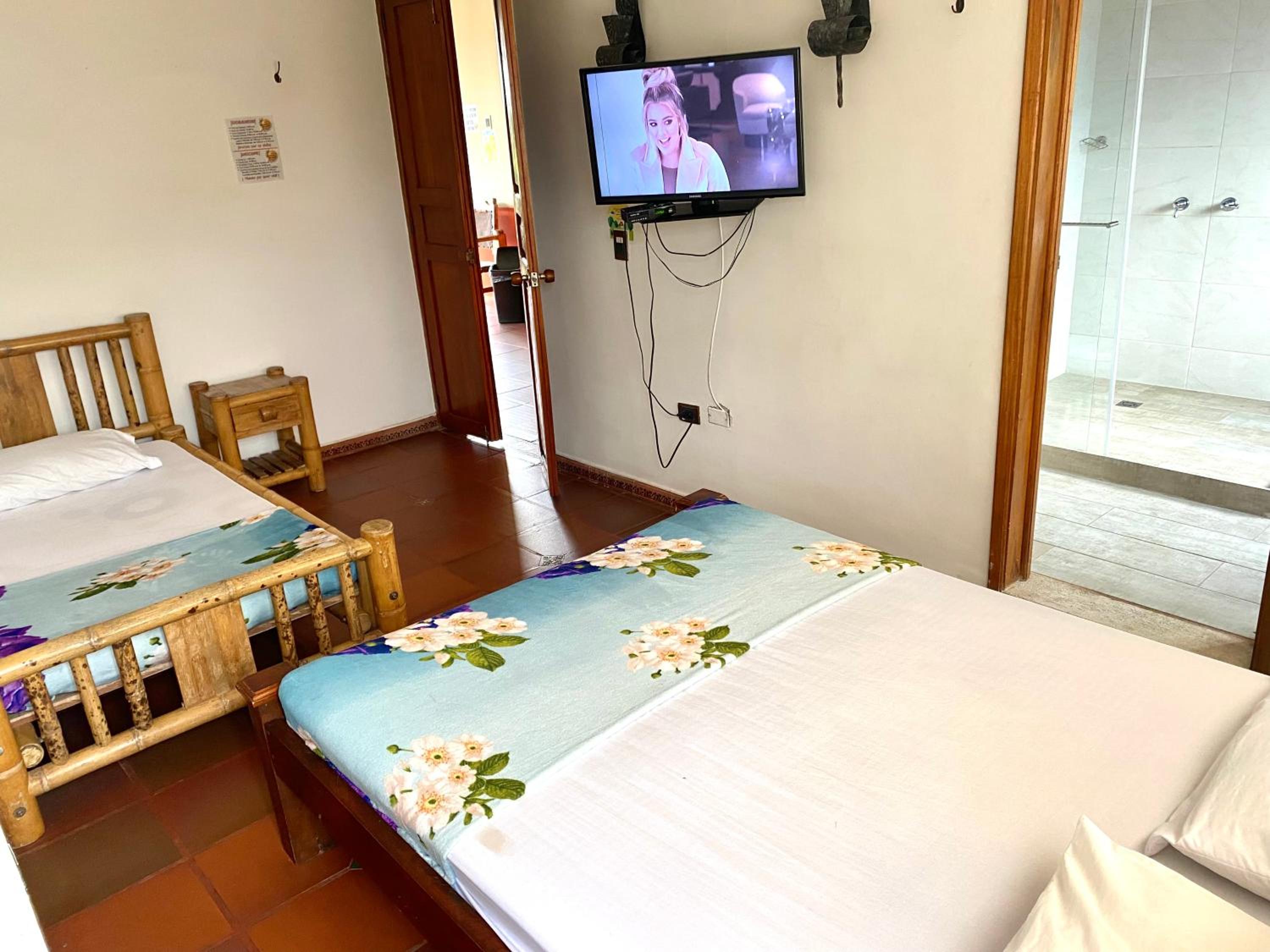 Triple Room with Private Bathroom