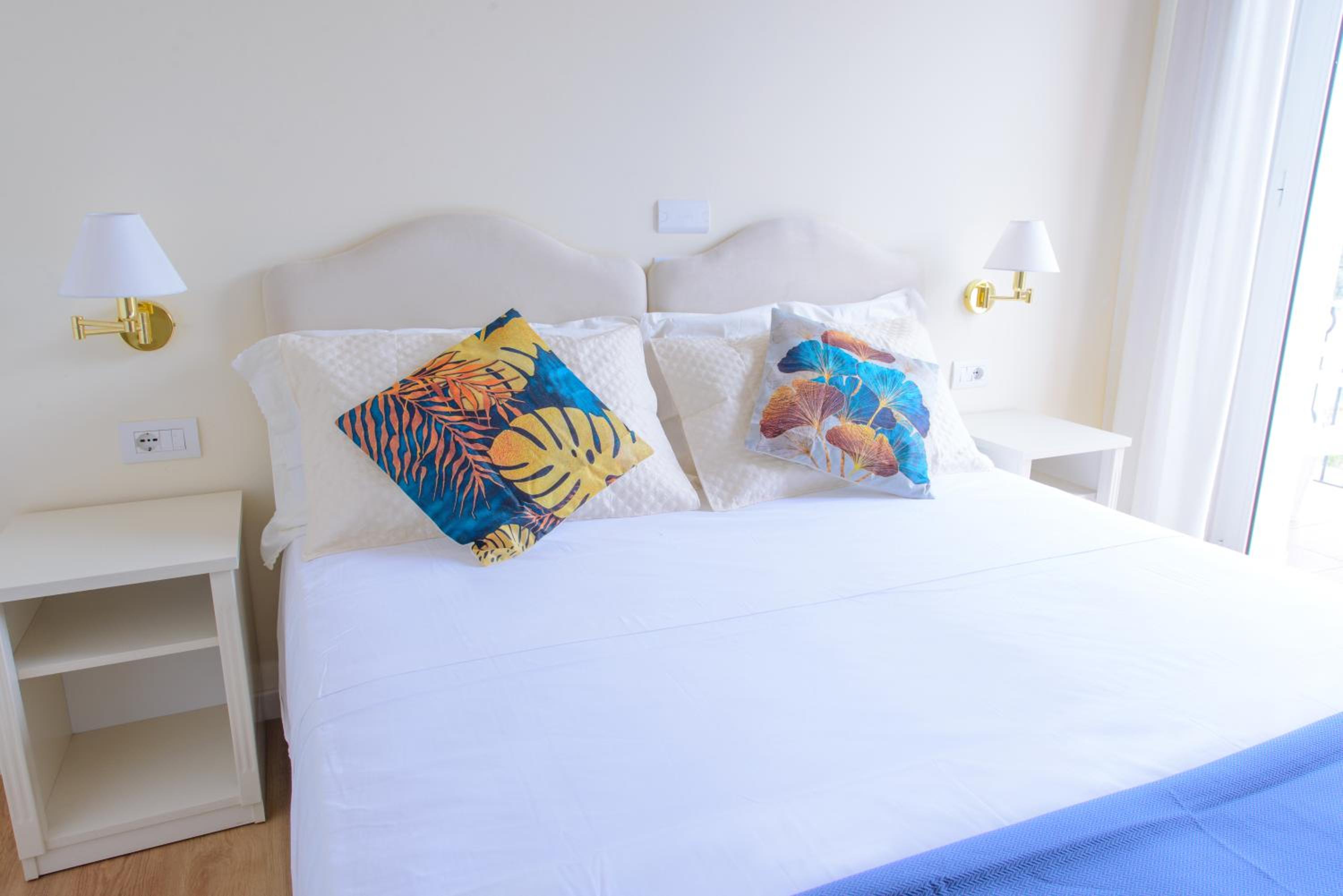 Standard Double or Twin Room - Photo 1