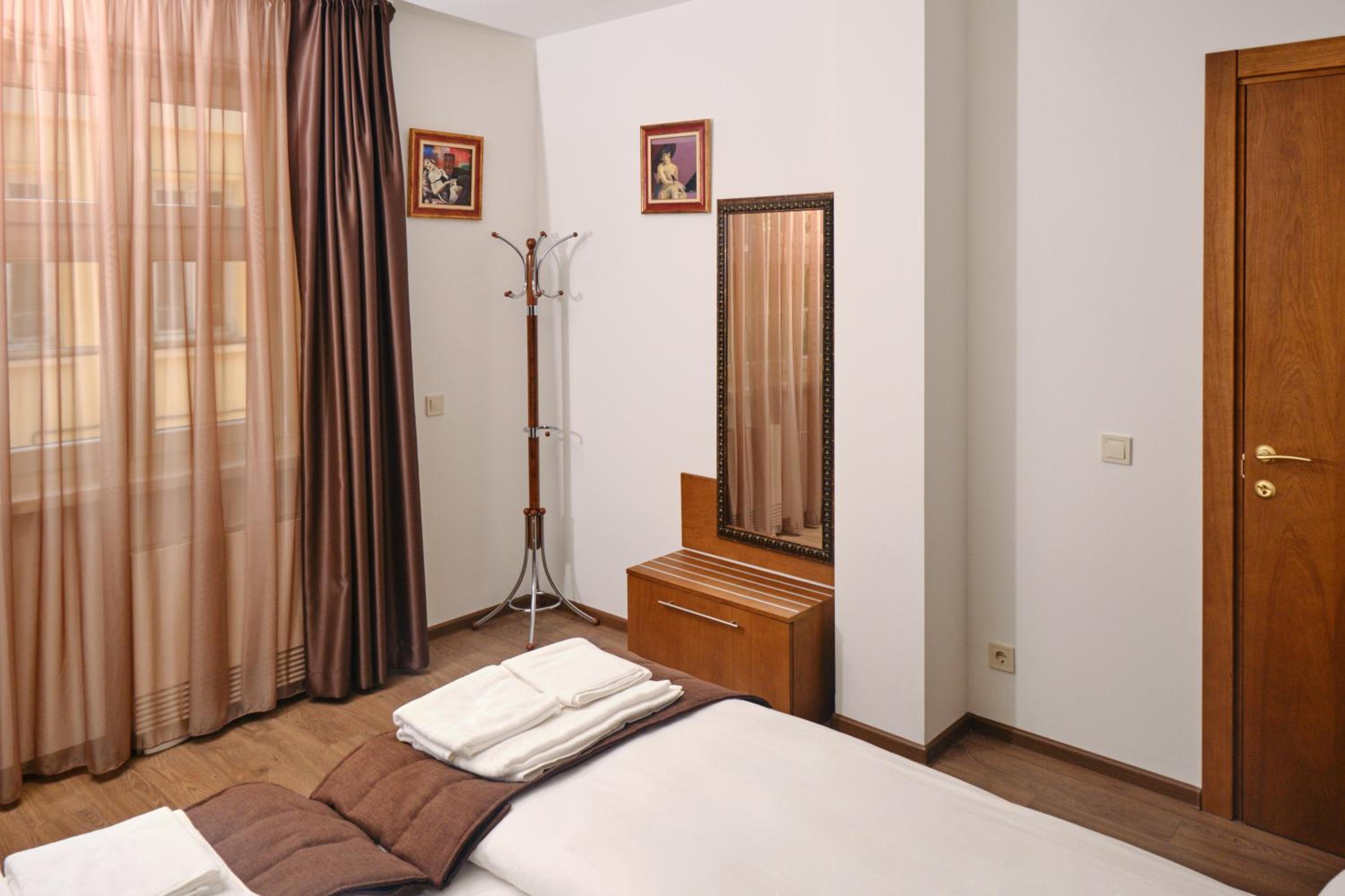 Standard Twin Room photo 3