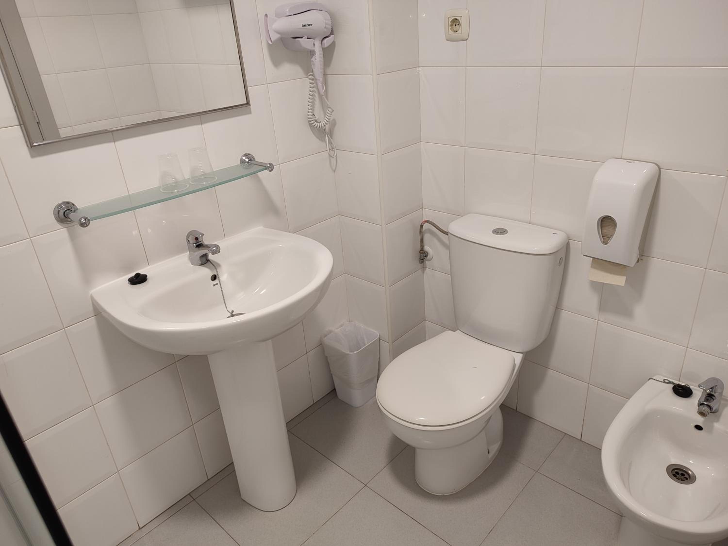Single Room photo 3