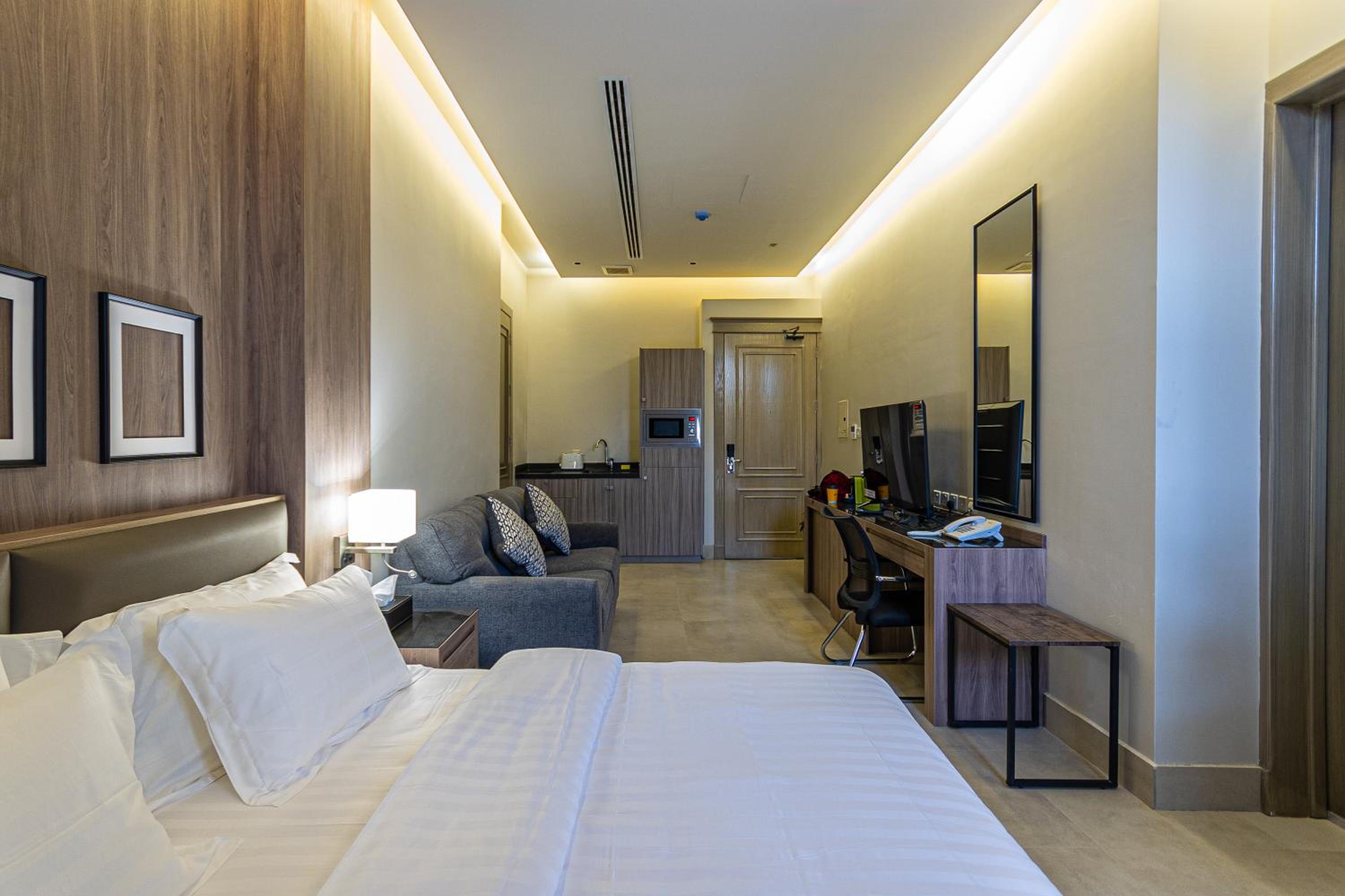 Suite With Private Pool