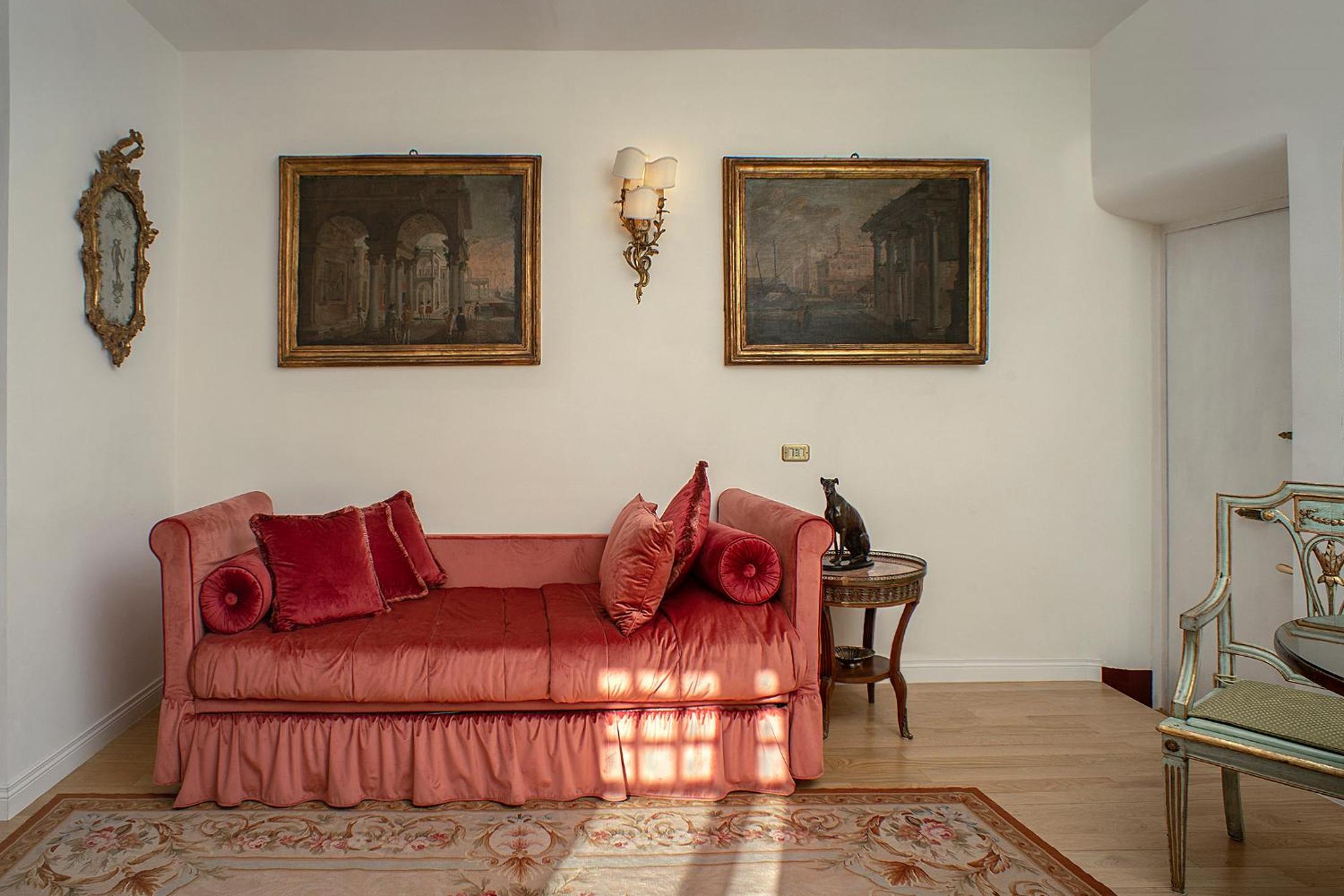 Princess Pia Suite photo 2