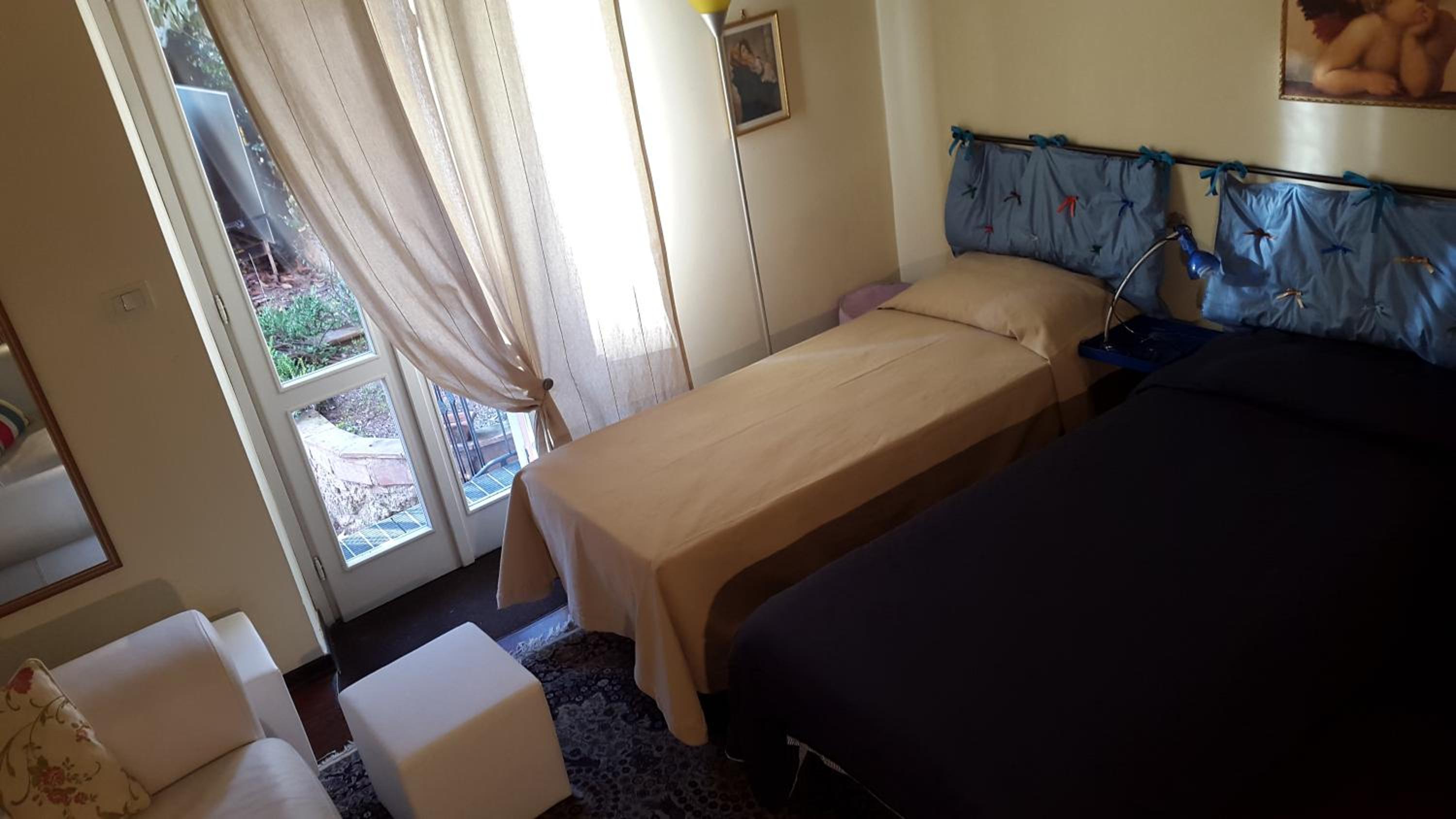 Double Or Twin Room With Private Bathroom