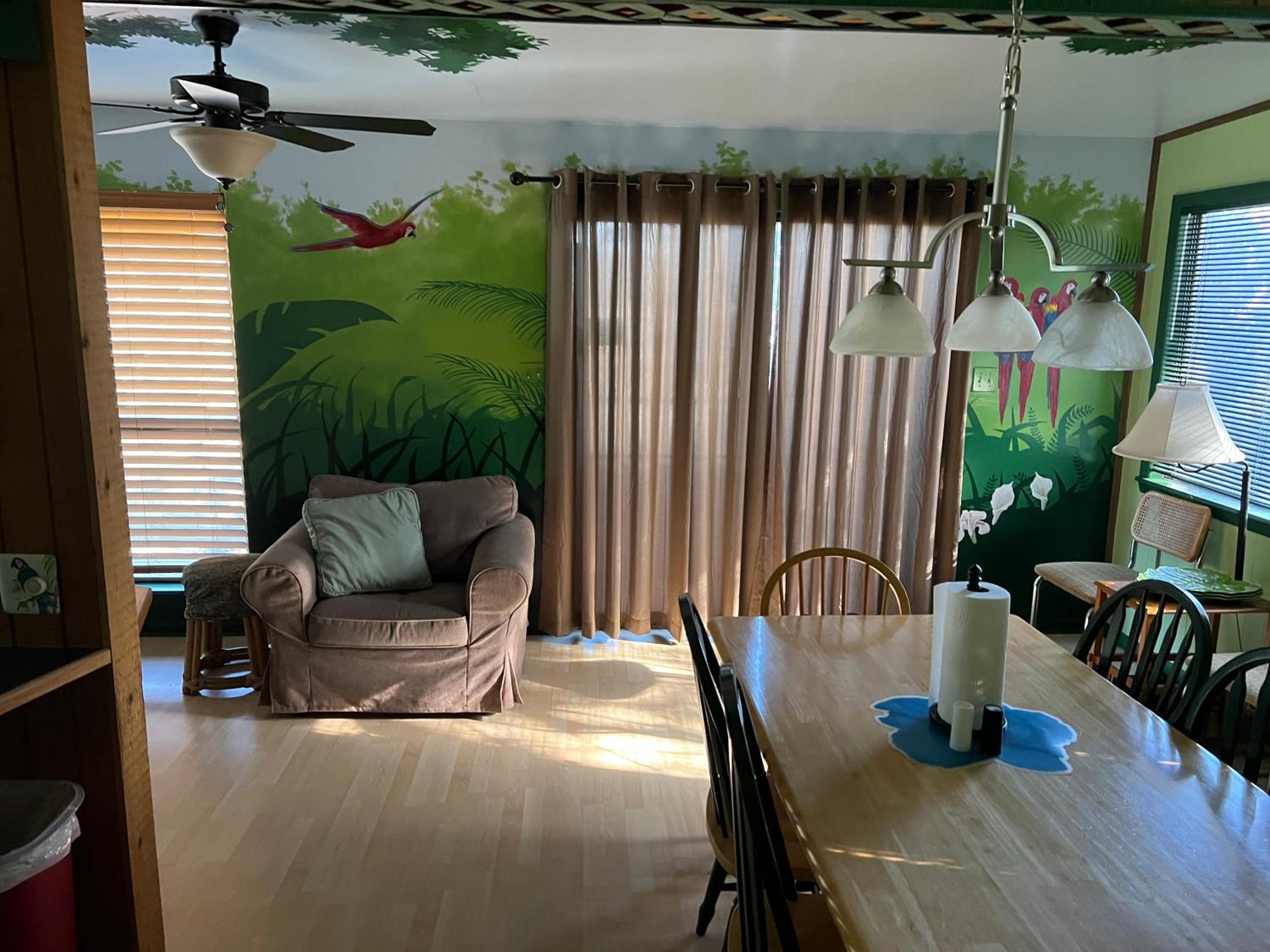 Two-Bedroom House - Photo 12