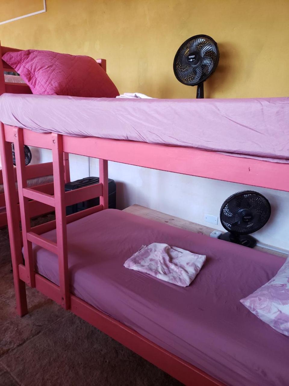 Bed in 10-Bed Mixed Dormitory Room photo 2