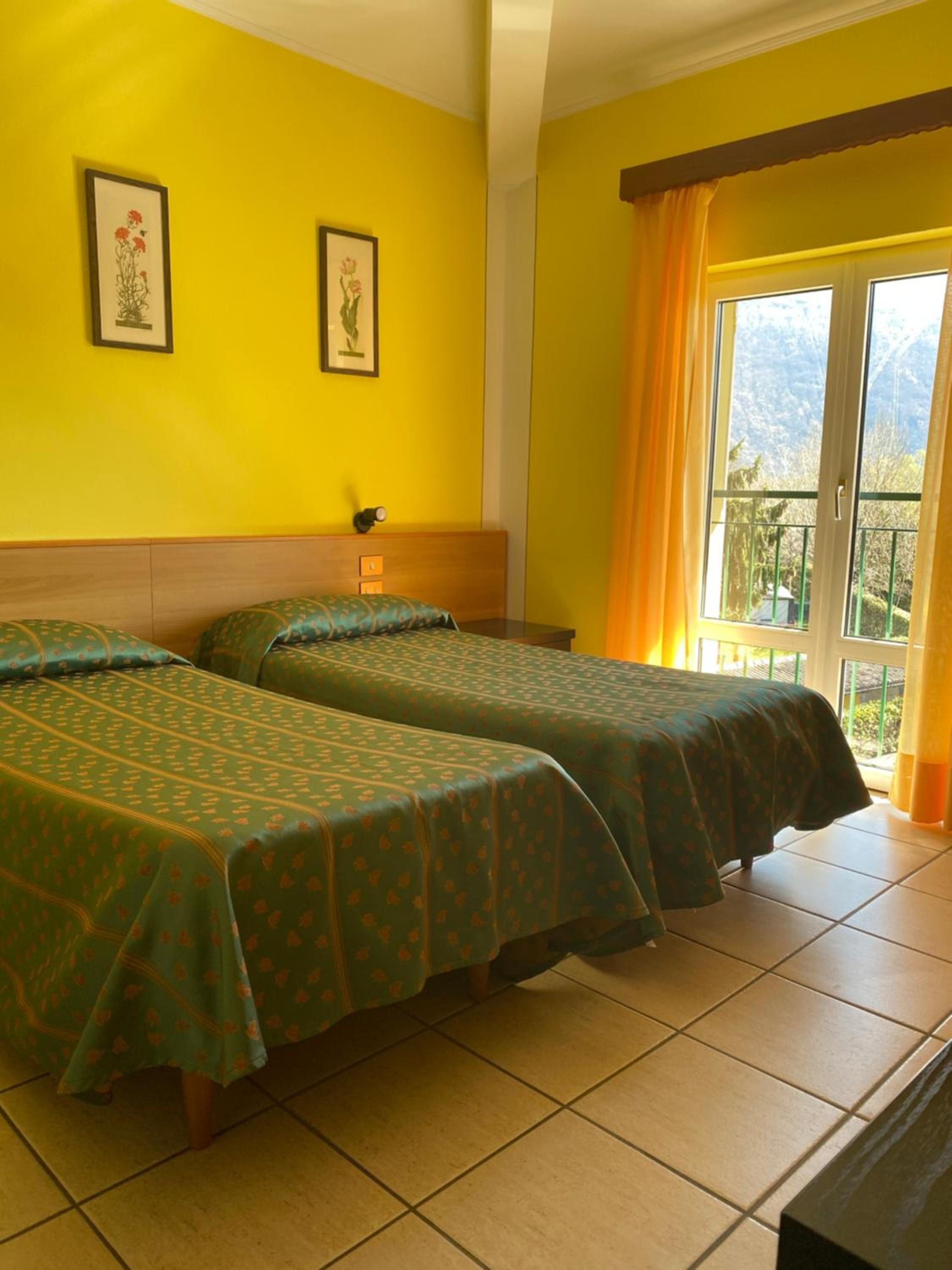 Double or Twin Room - Photo 6