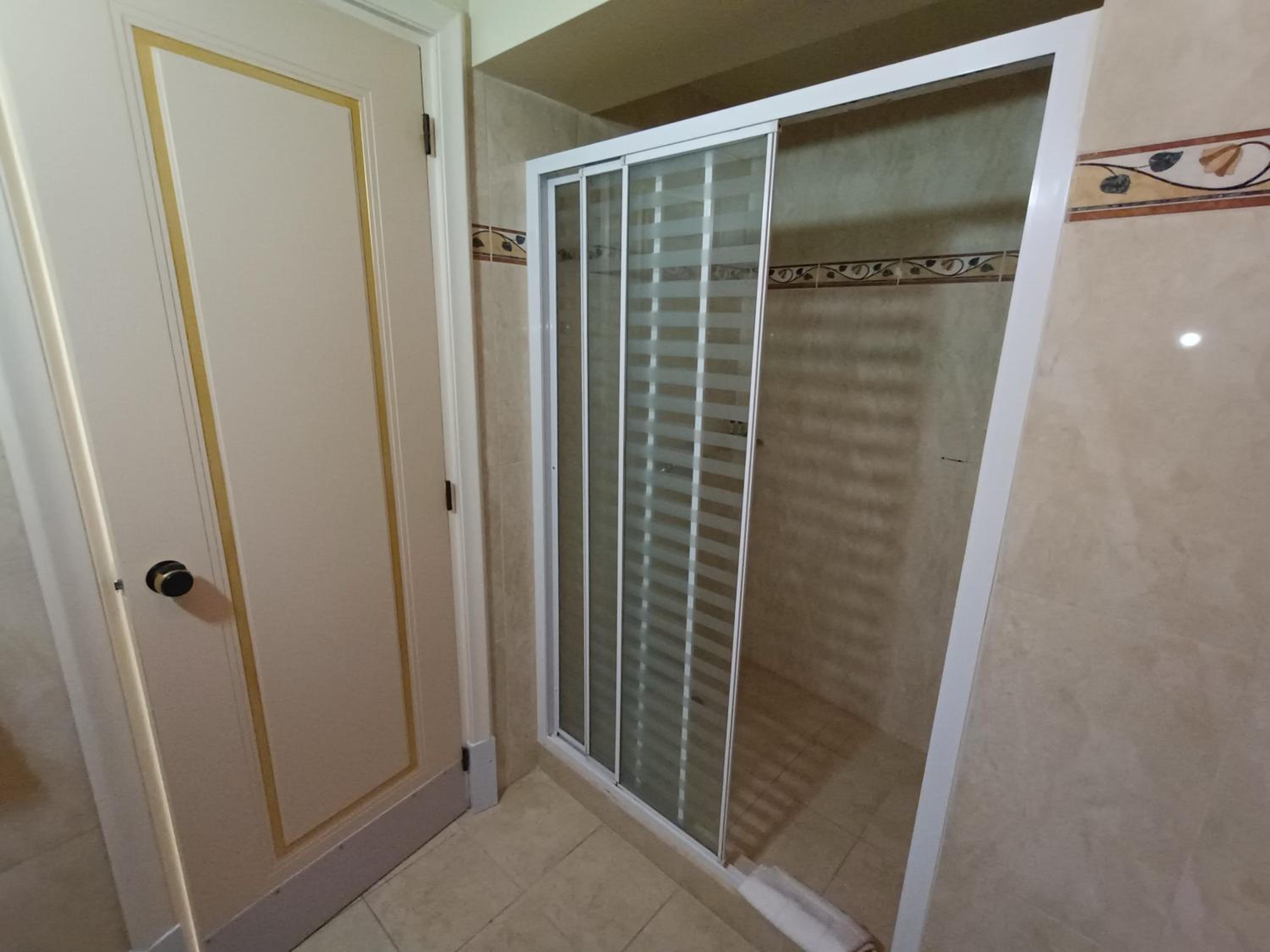 Double or Twin Room - Photo 23