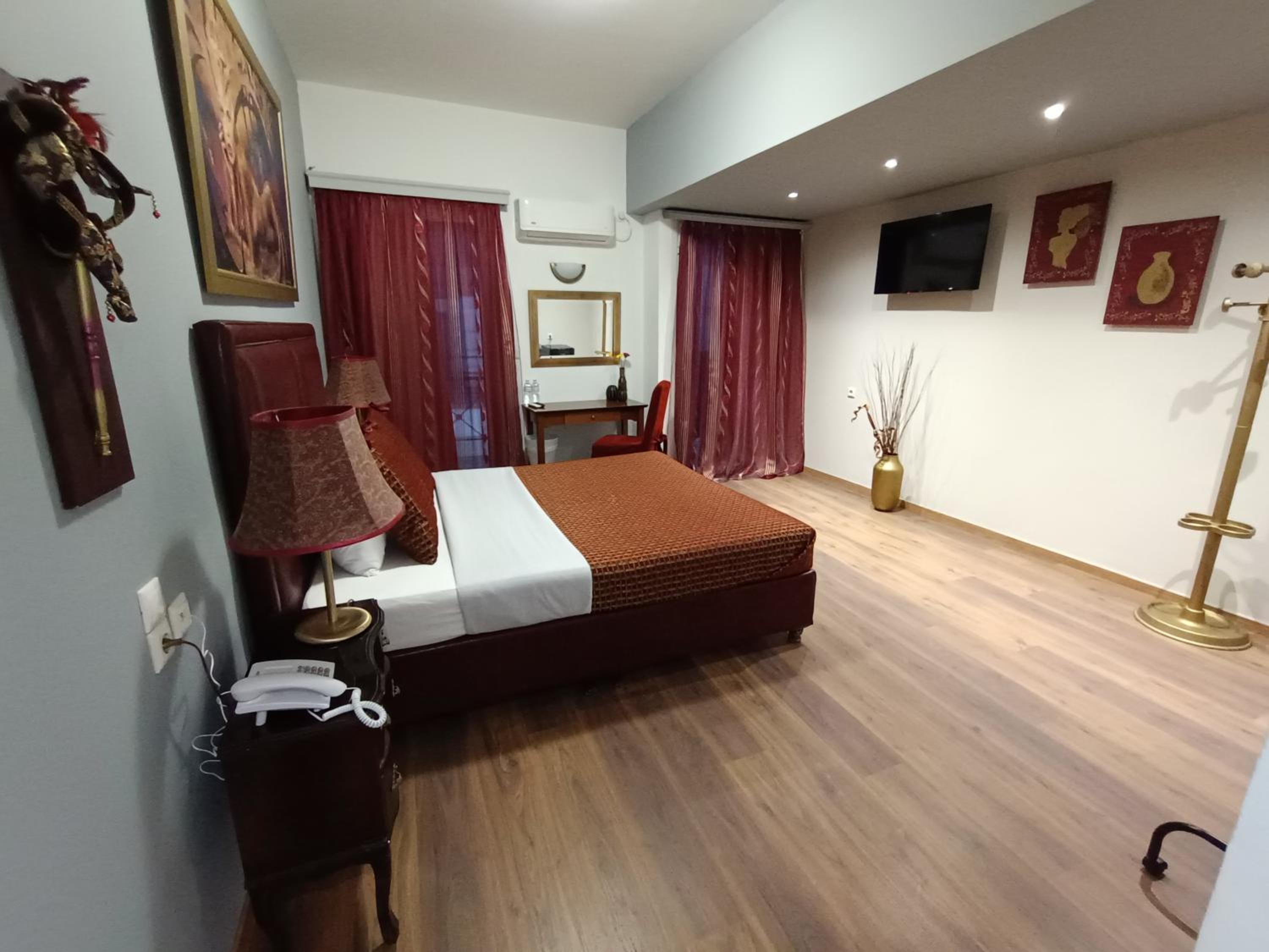 Double or Twin Room - Photo 24