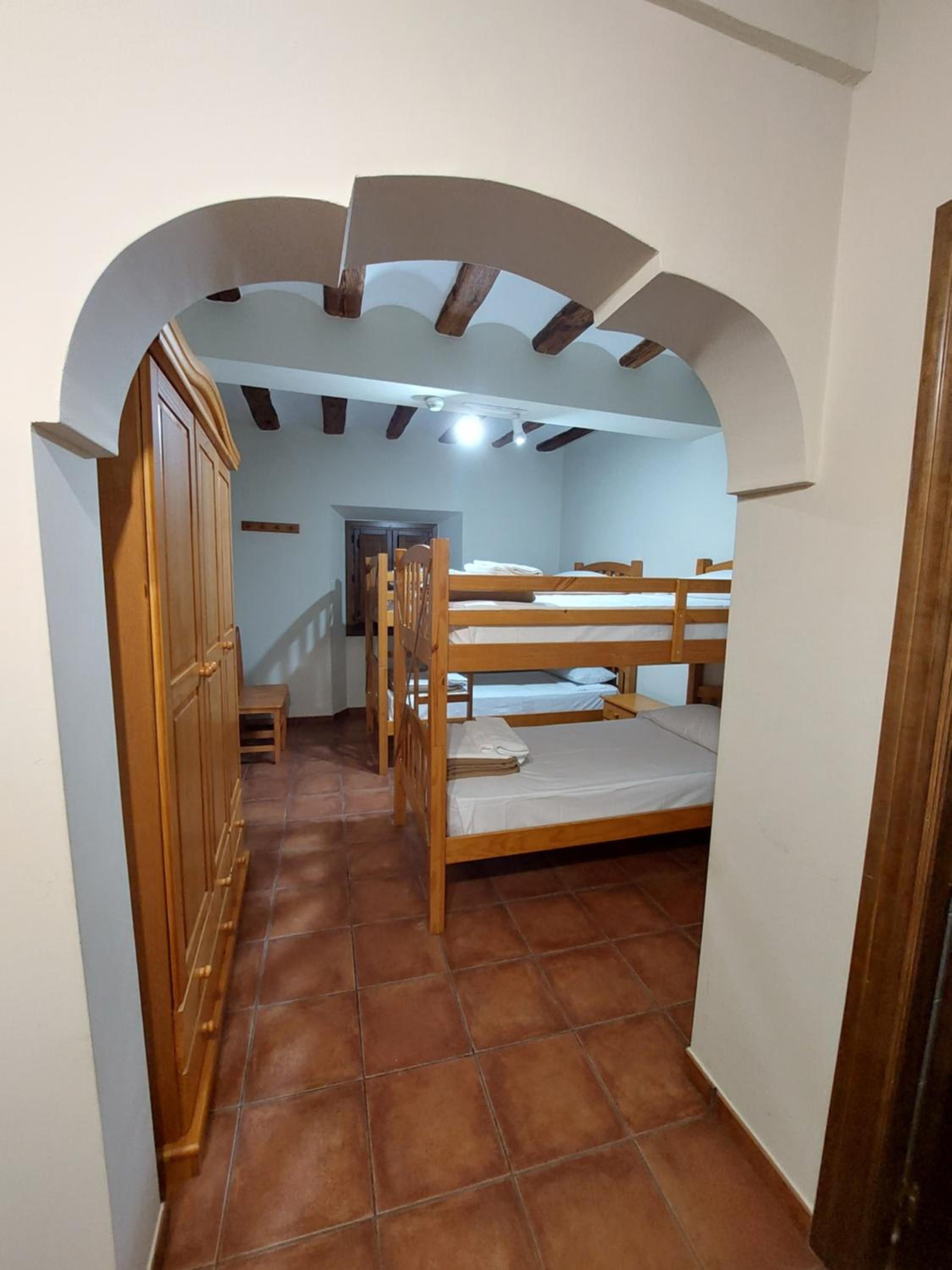 Cama en Habitación Compartida Mixta de 6 Camas