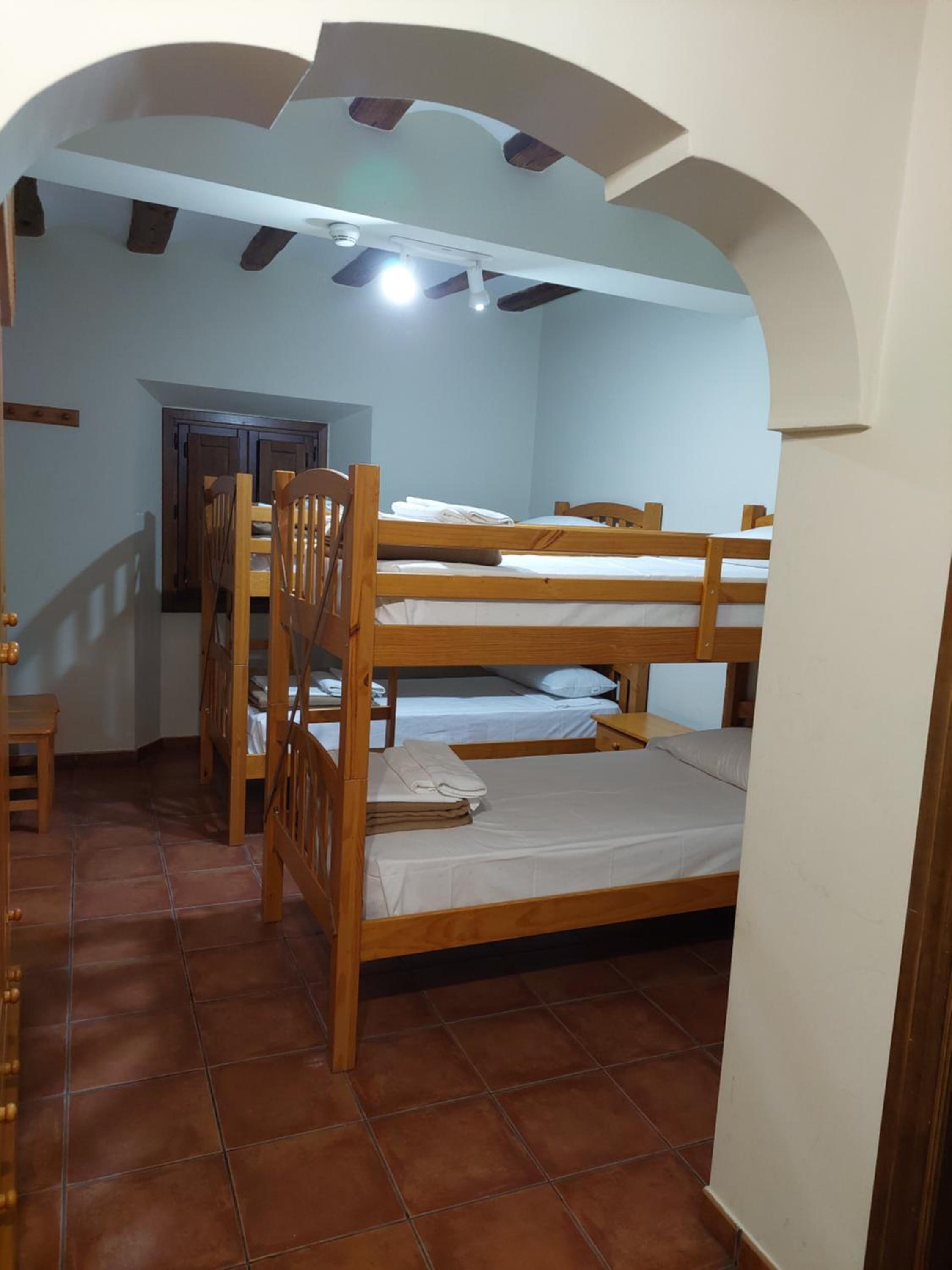 Bed in 4-Bed Mixed Dormitory Room photo 2