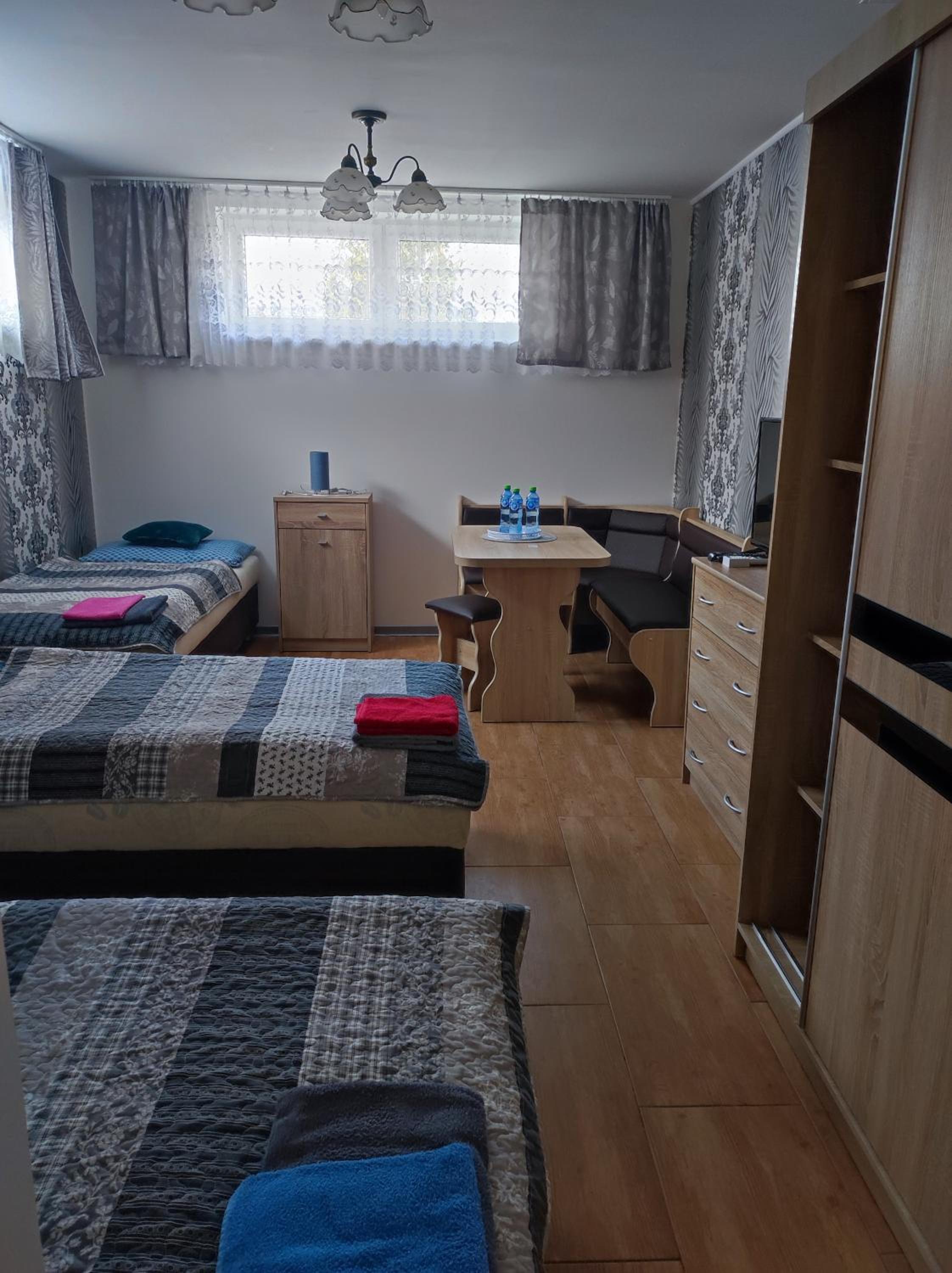 Triple Room - Photo 2