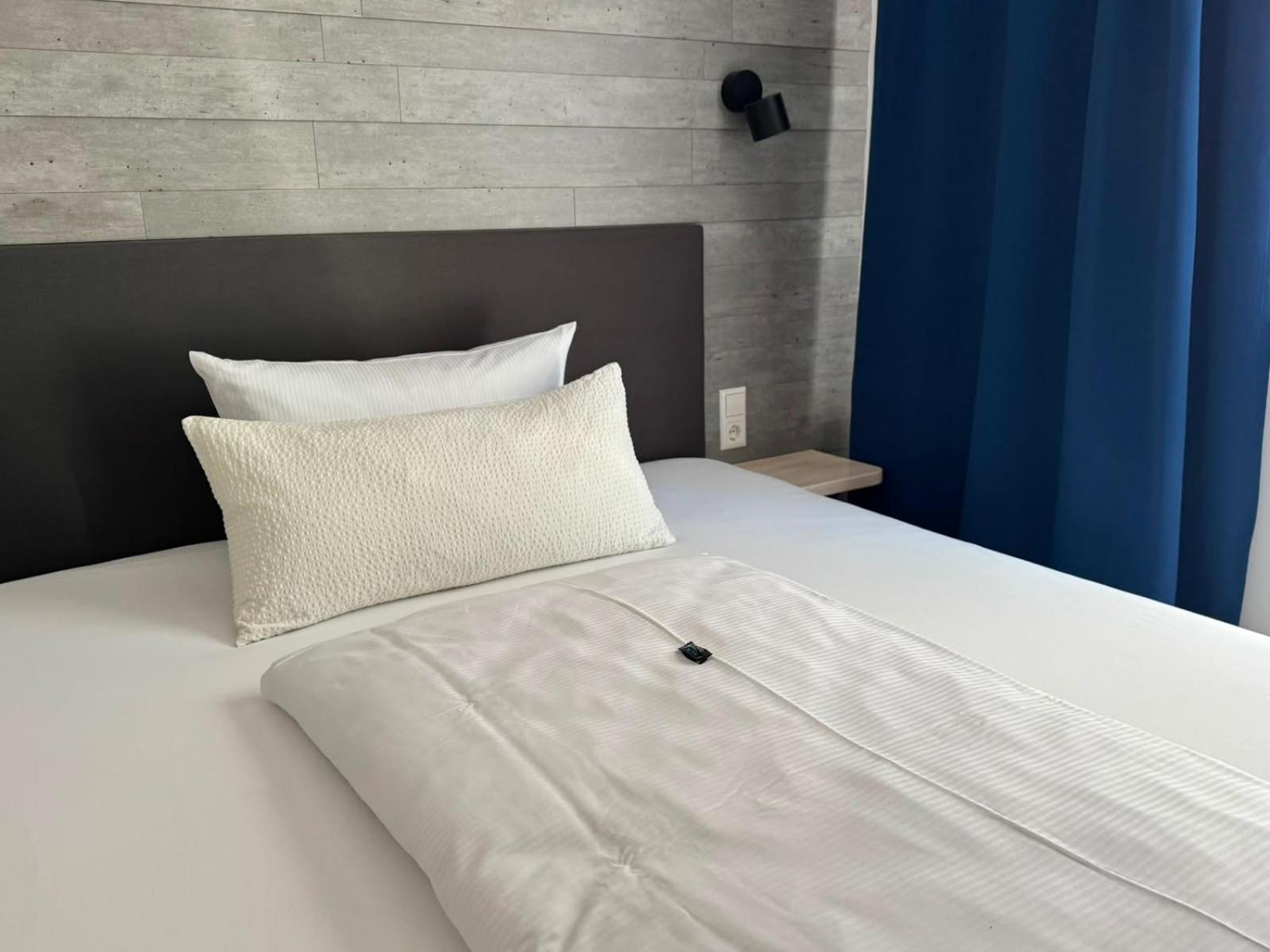 Single Room with Balcony