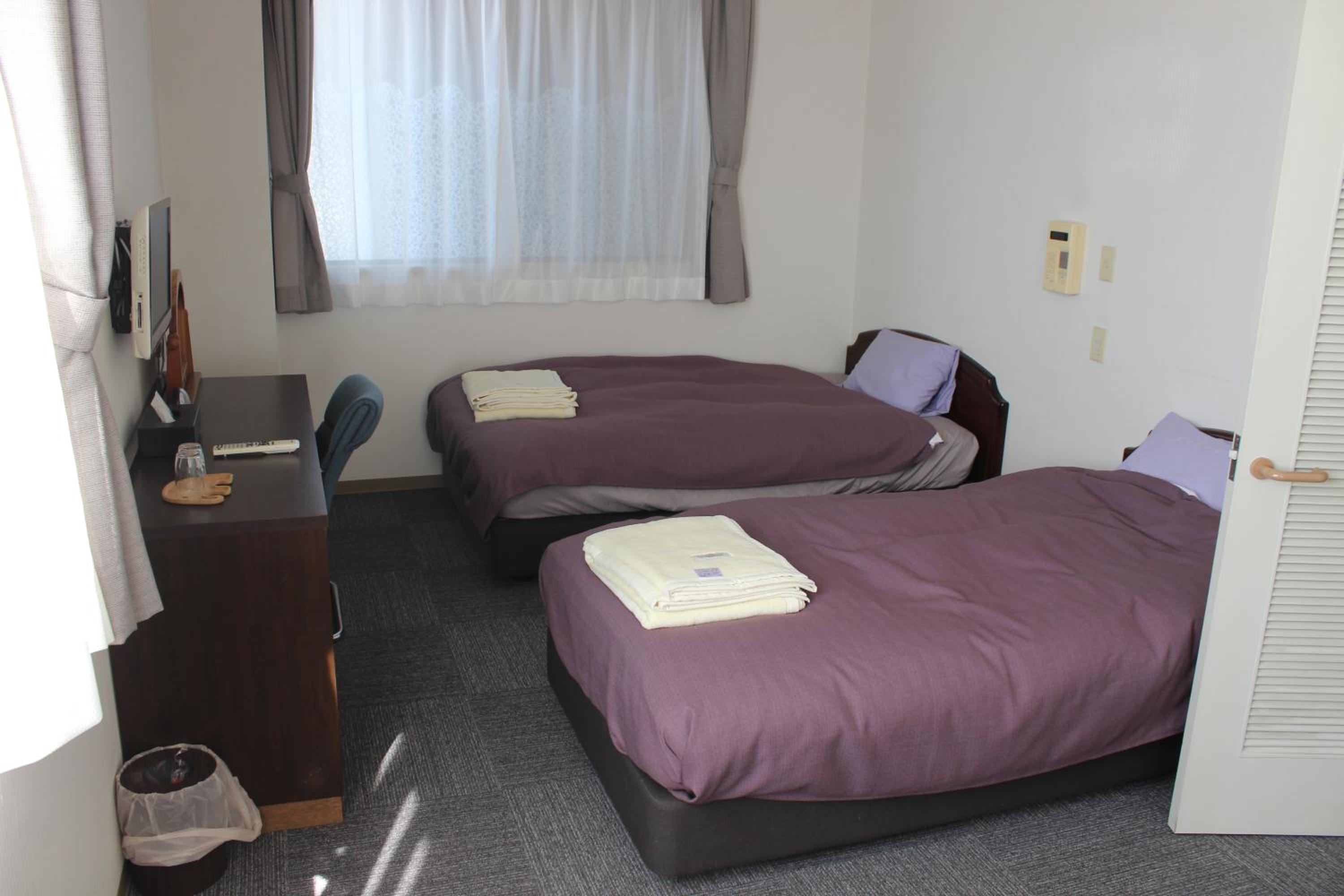 Standard Twin Room photo 3