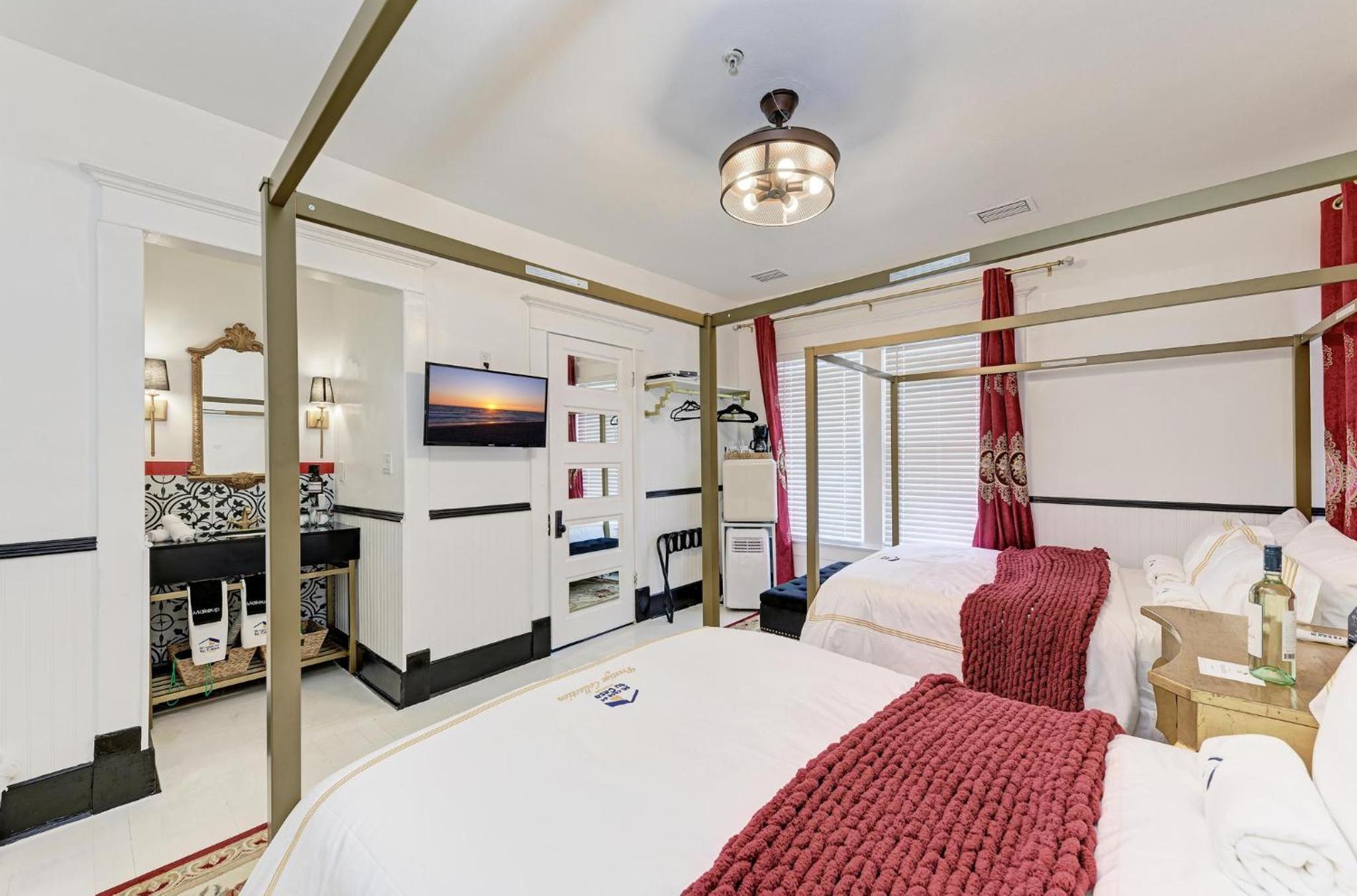 Family Suite - Photo 11