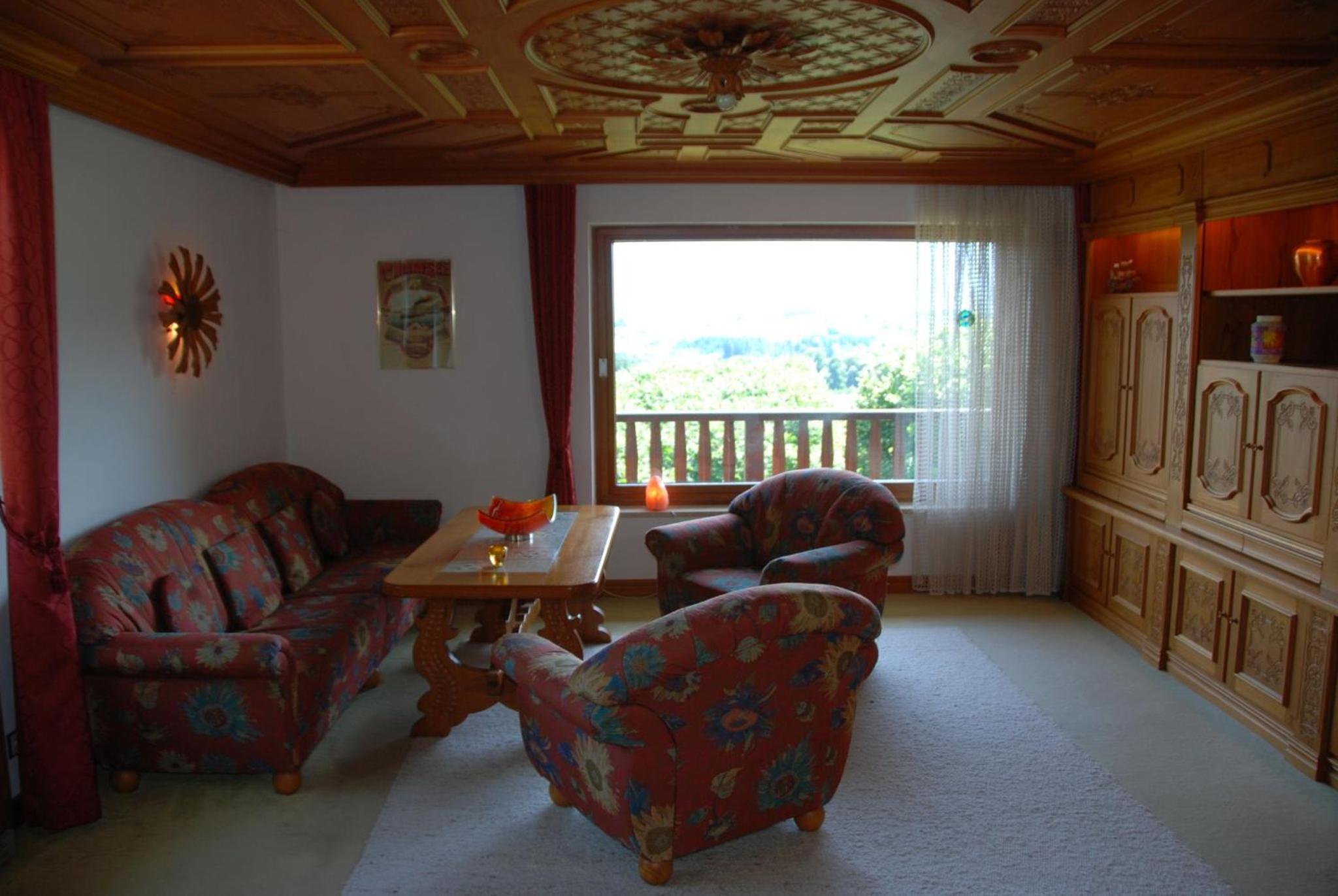 Three-Bedroom Apartment photo 1