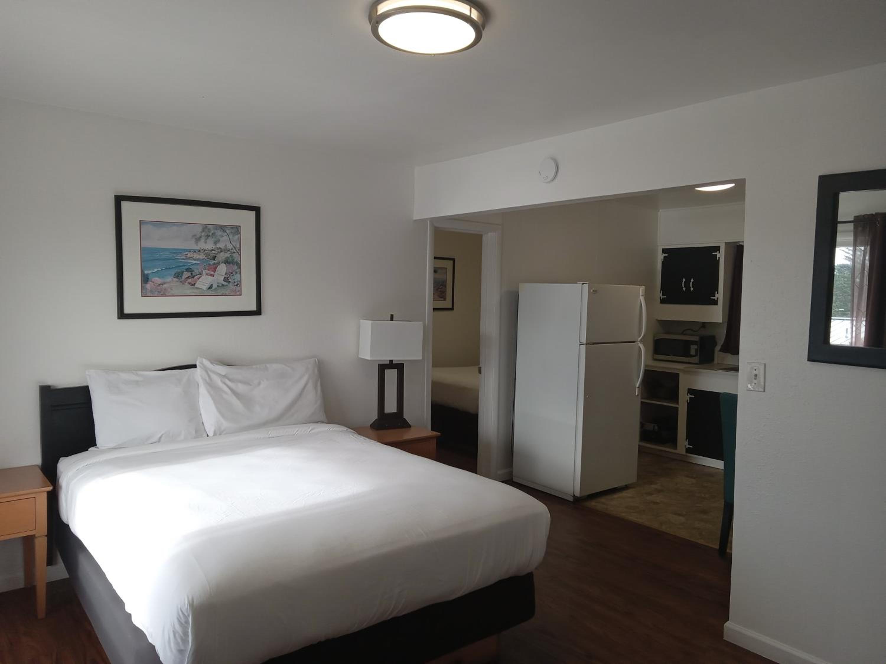 Two-Bedroom Suite with Kitchenette - Photo 2