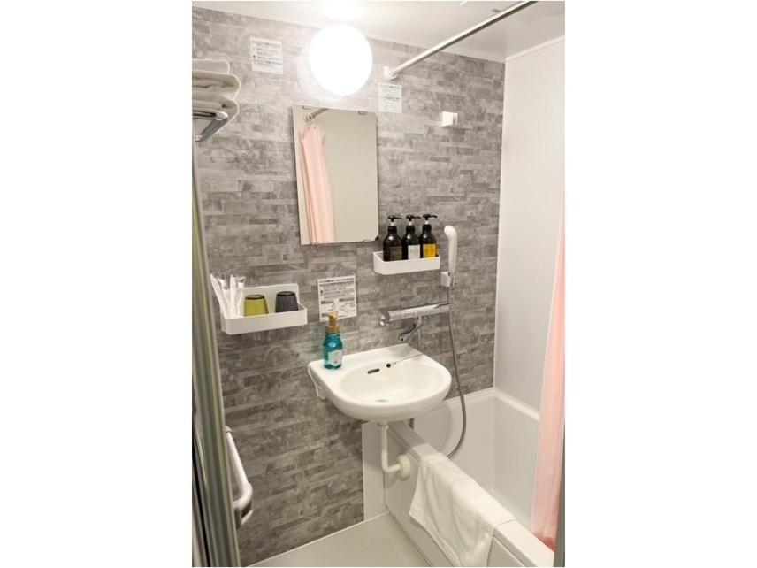 Standard Twin Room - Photo 8