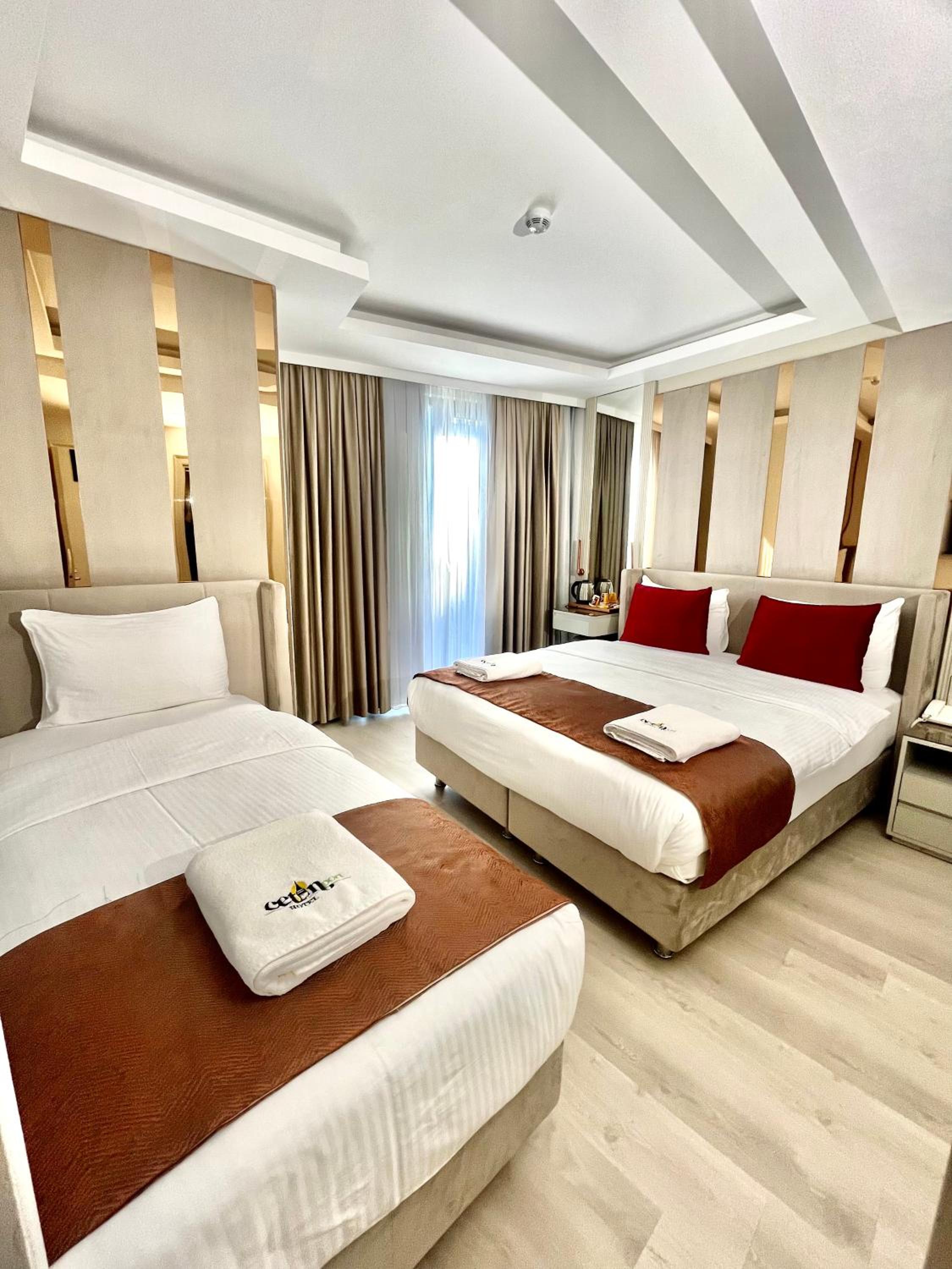 Deluxe Triple Room photo 1
