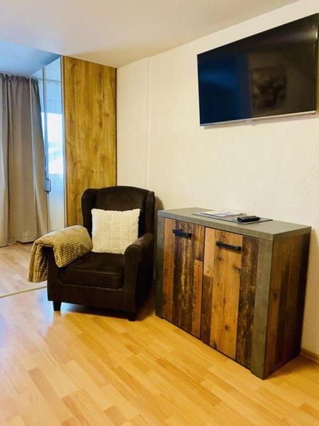 Double Room - Photo 5