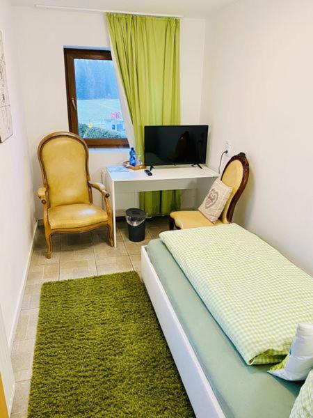 Budget Single Room