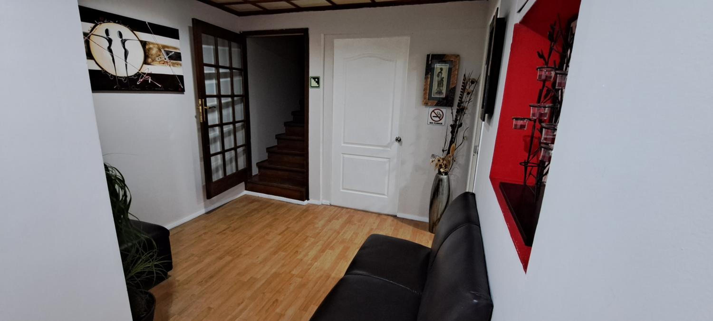 Double Room - Photo 4