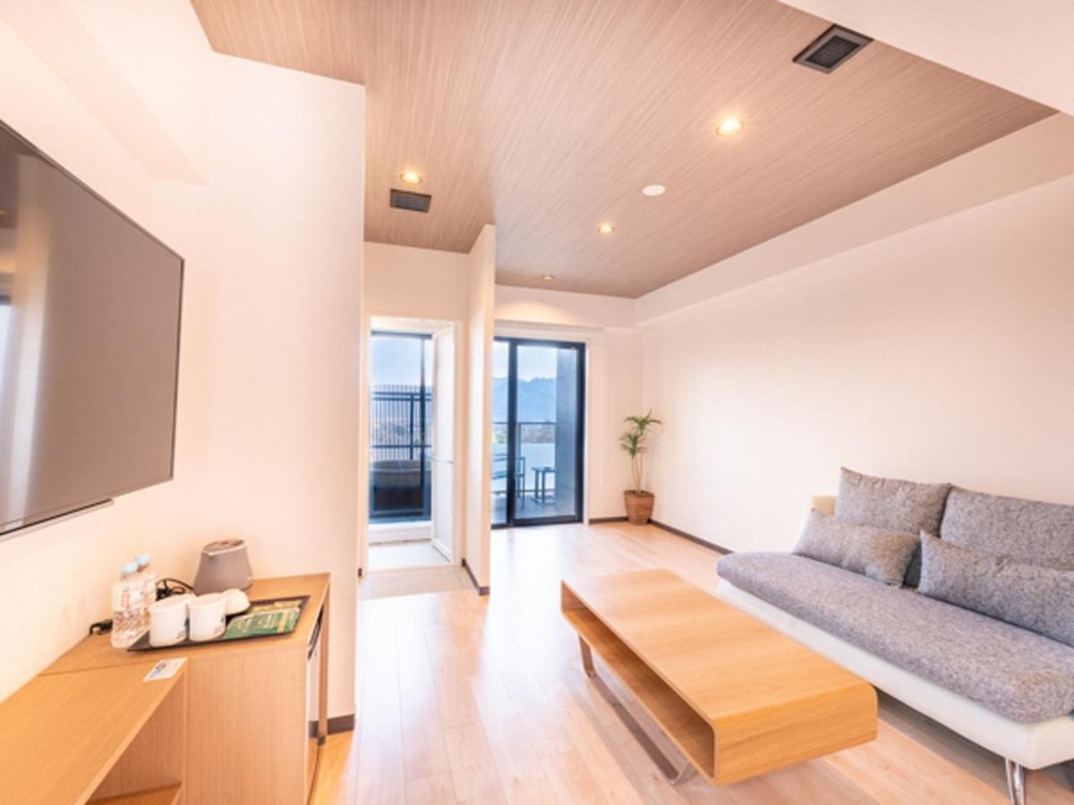 Modern Western Style Room with Open Air Bath - Non-Smoking photo 1