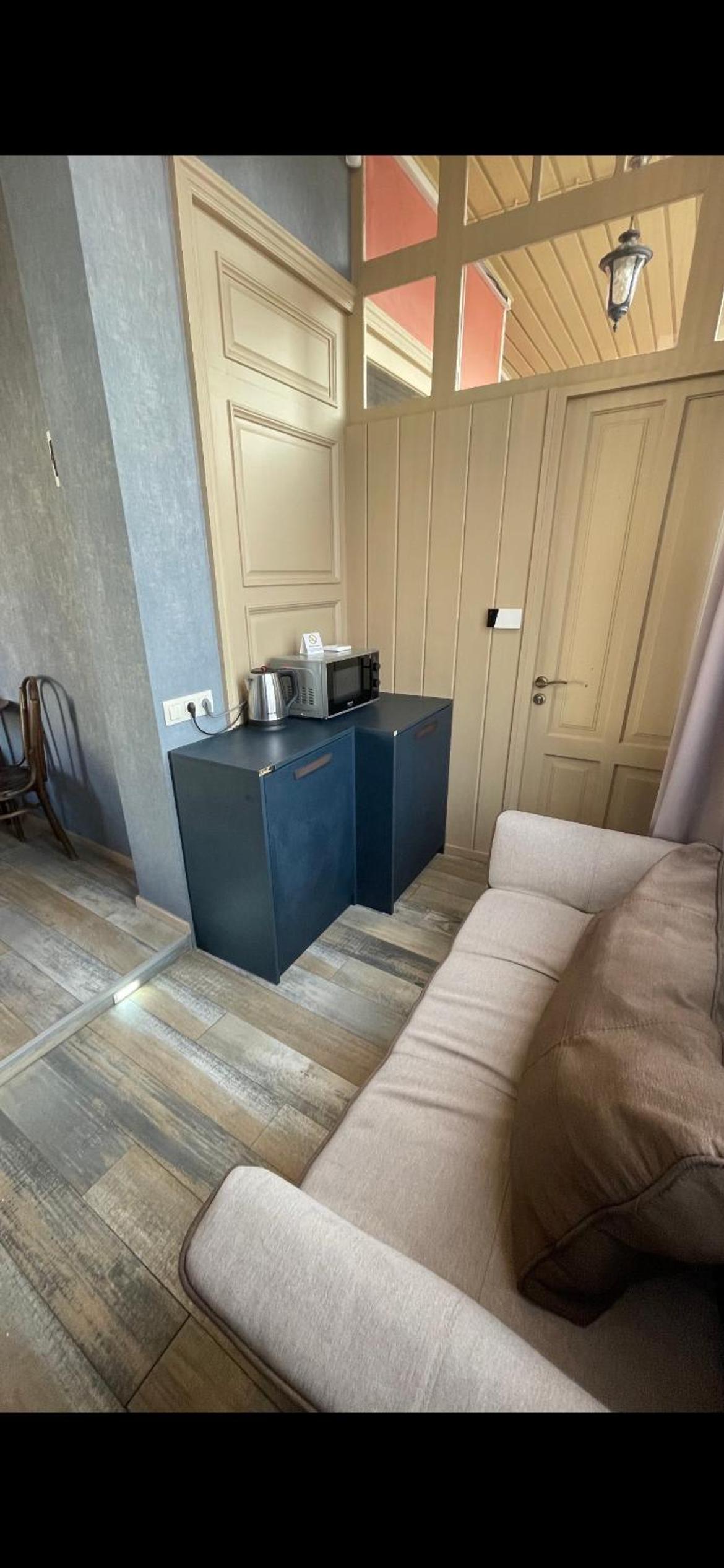 Apartment with Garden View - Photo 8