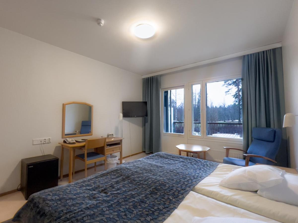 Double Room with Balcony - Photo 3