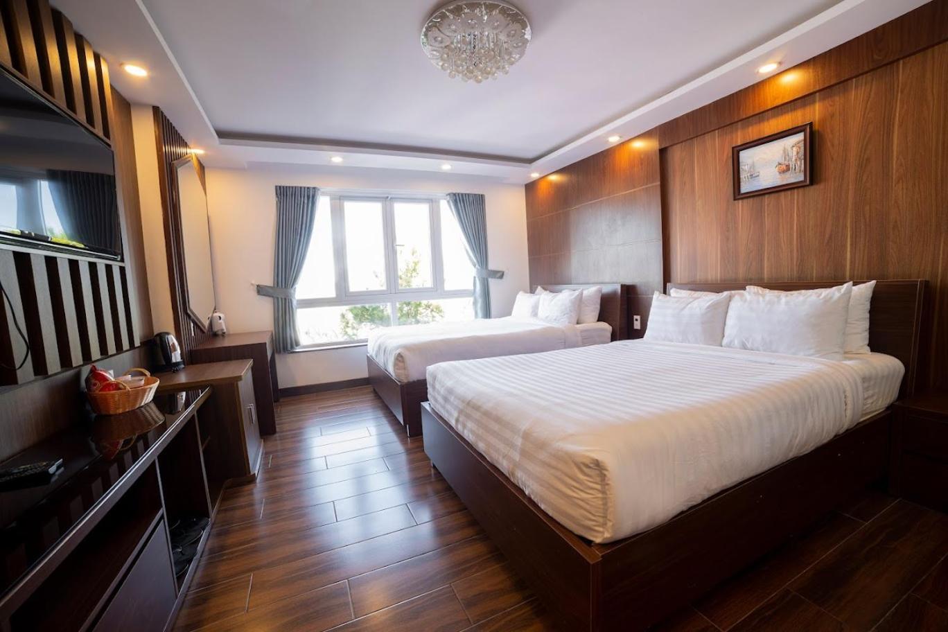 Standard Family Room