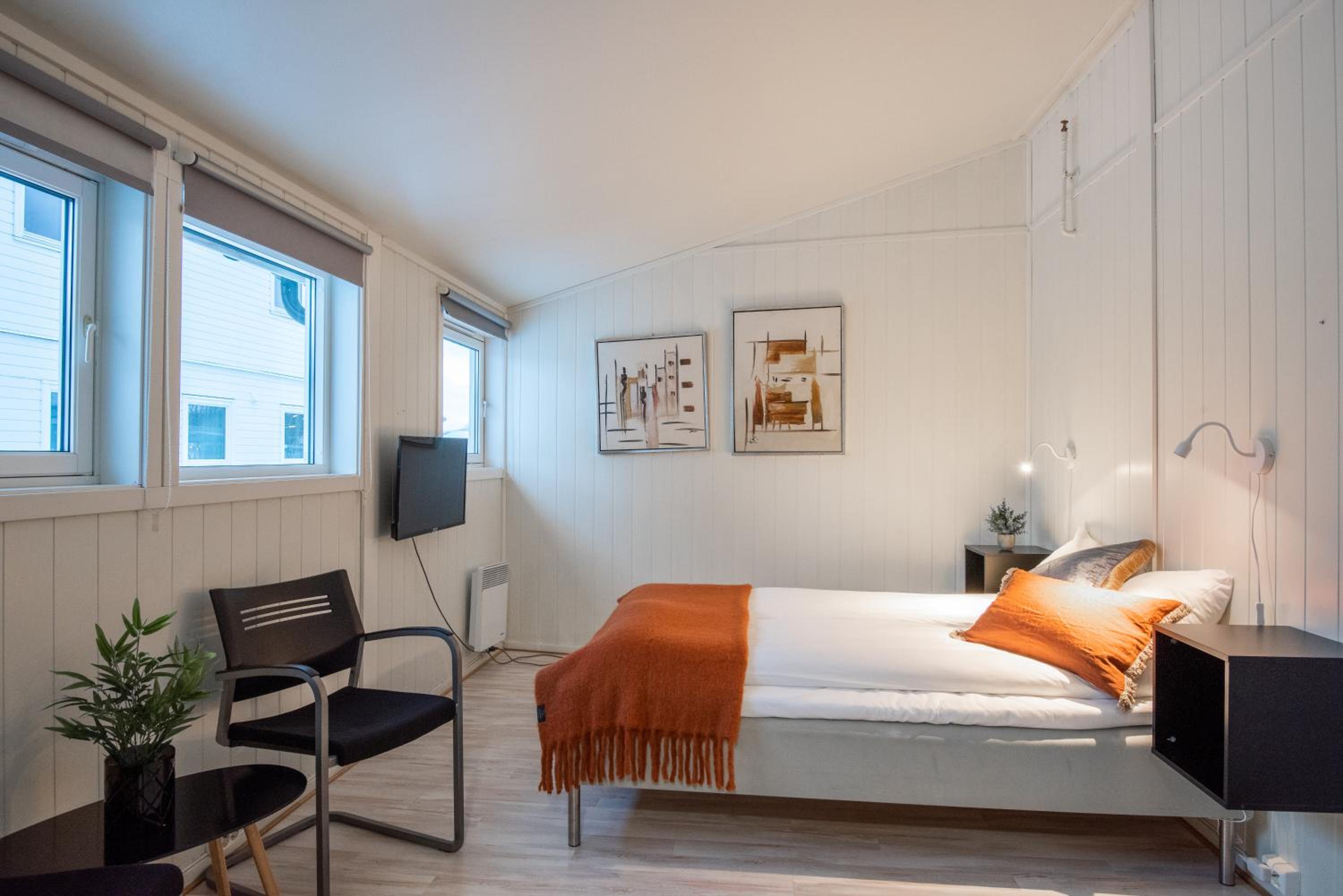 Double Room With Private Bathroom photo 1
