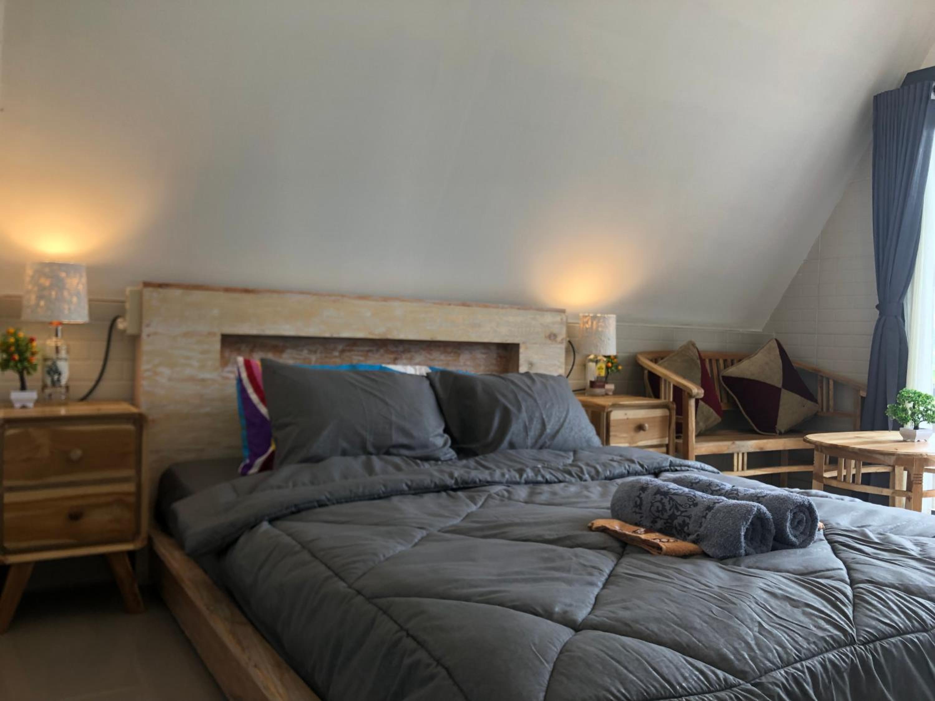 Deluxe Double Room with Bath