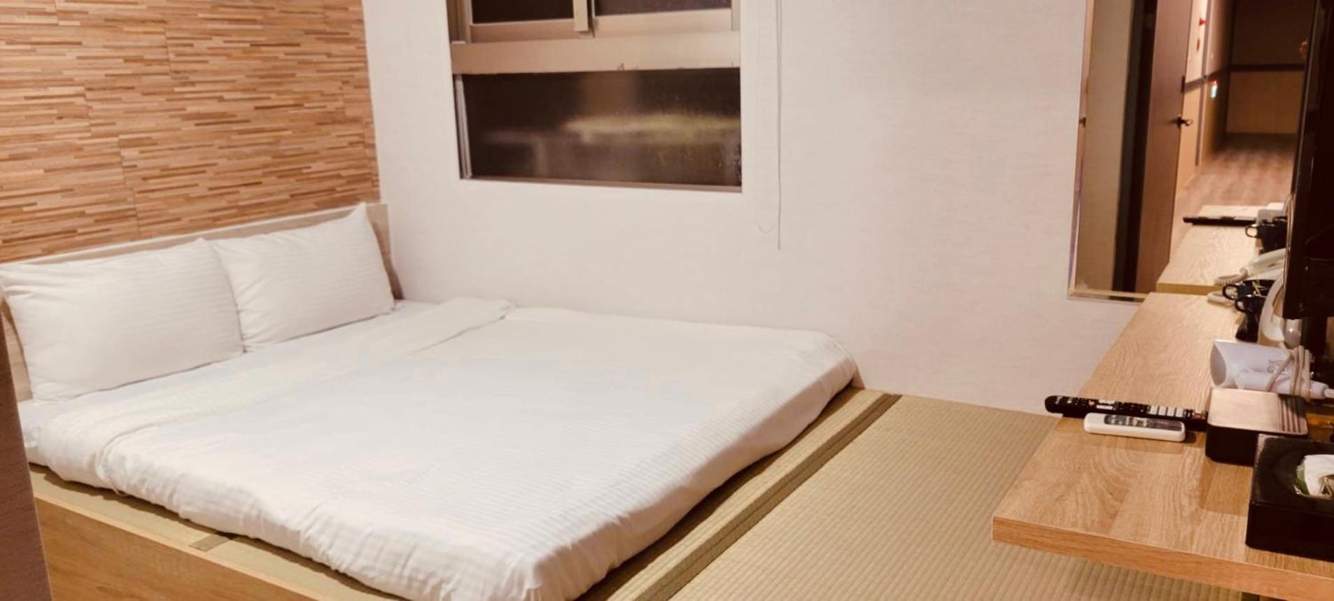  Exquisite Japanese Double Room - Photo 1