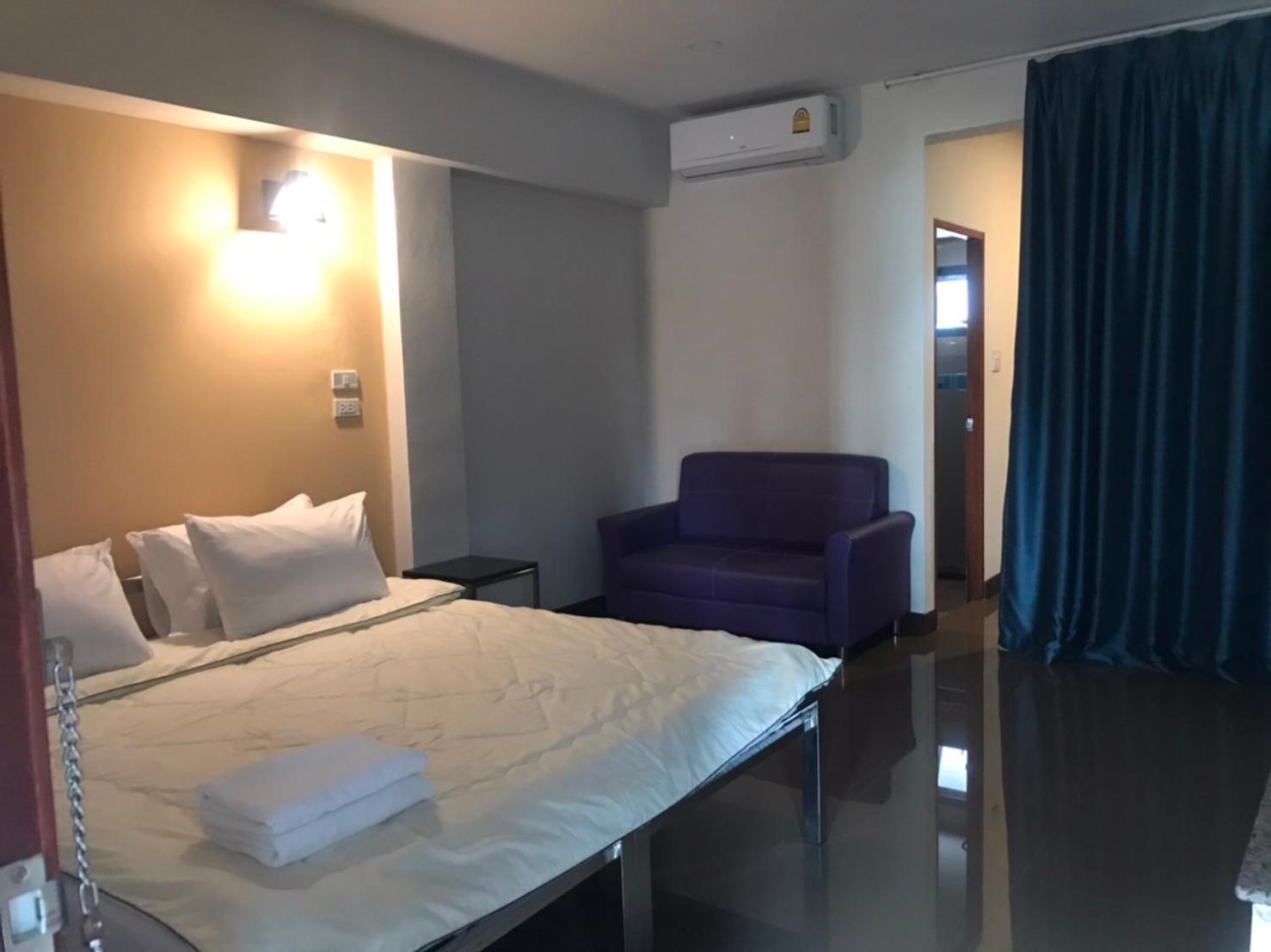 Double or Twin Room - Photo 7