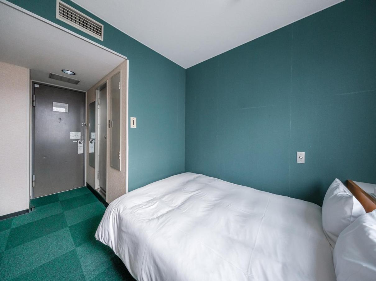 Double Room - Non-Smoking - Main Building photo 2