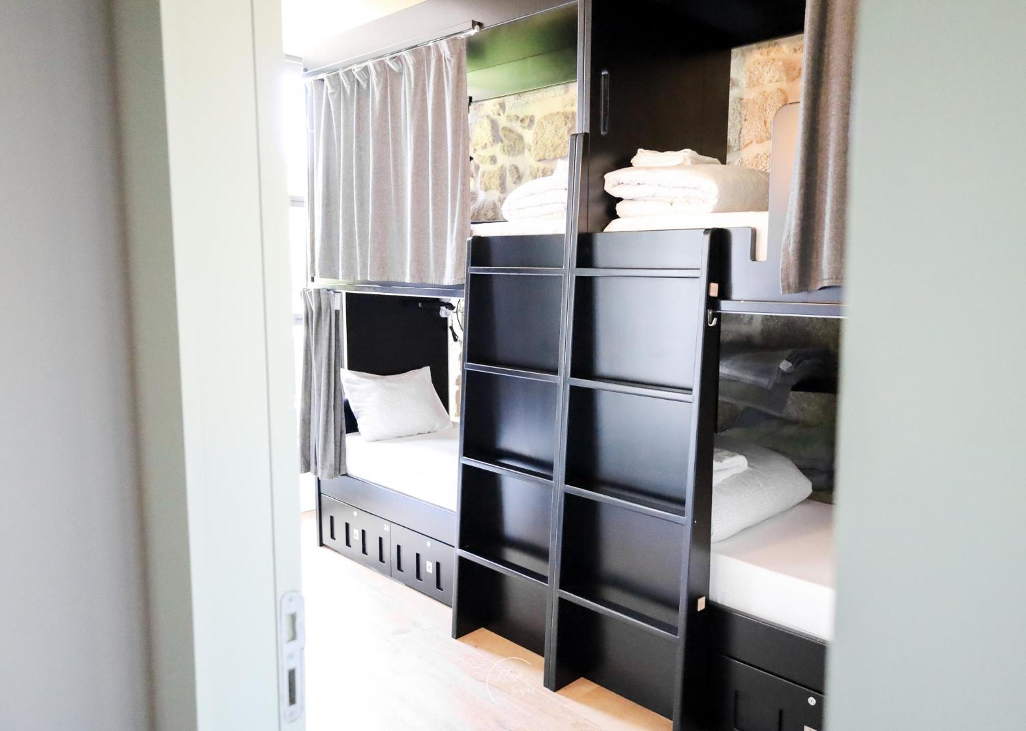 Bed in 4-Bed Female Dormitory Room photo 2