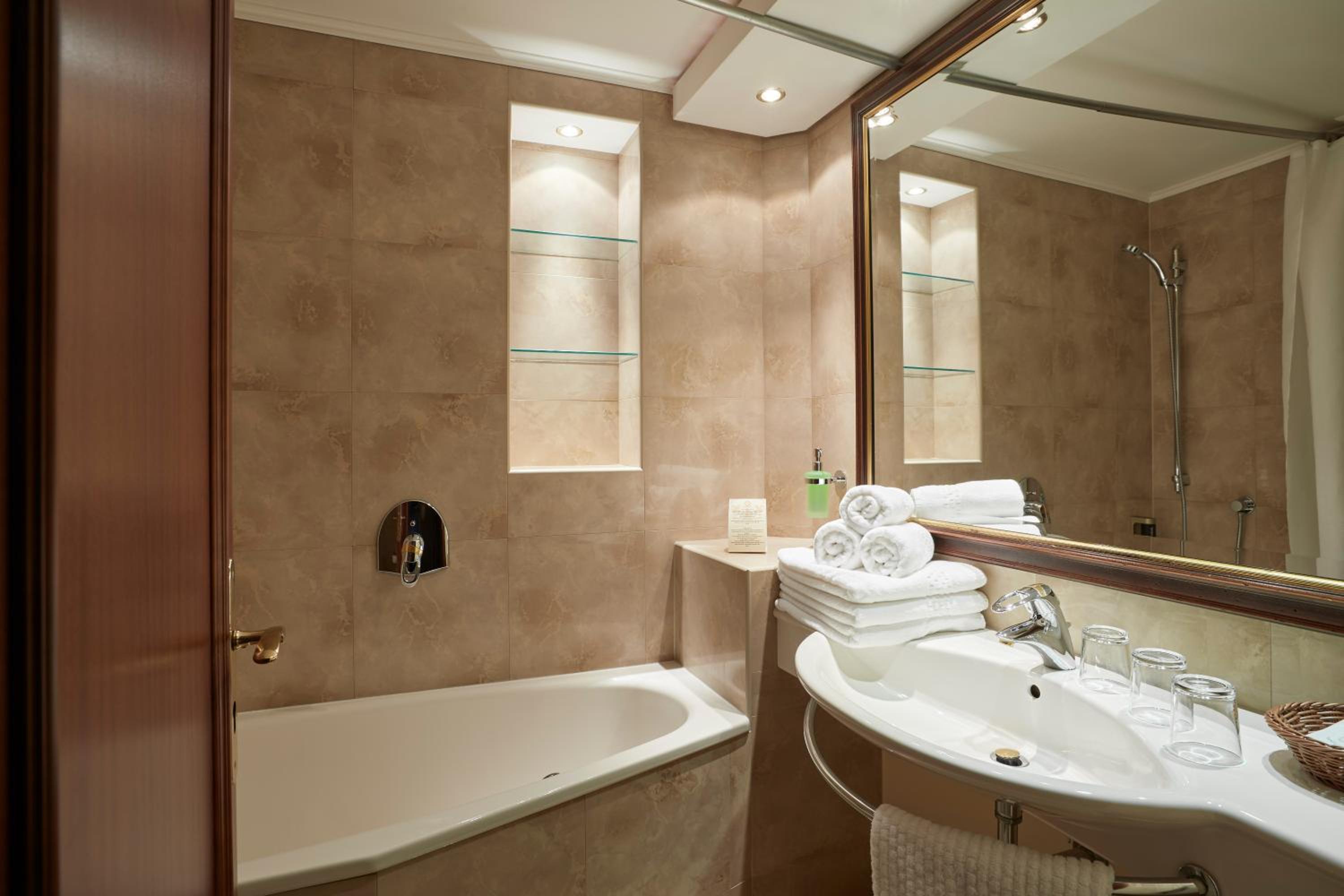 Superior Triple Room