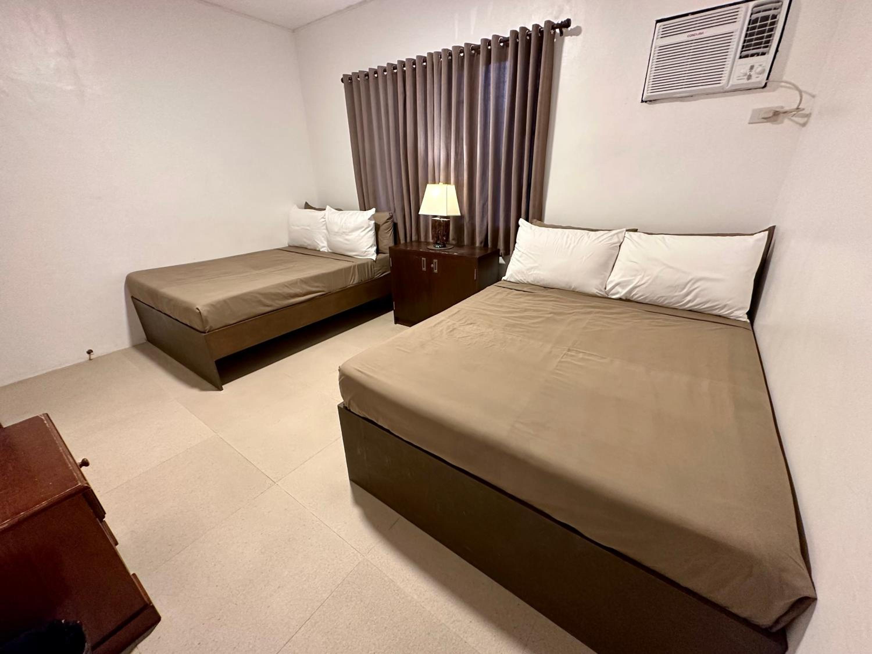 Two-Bedroom Villa - Photo 16