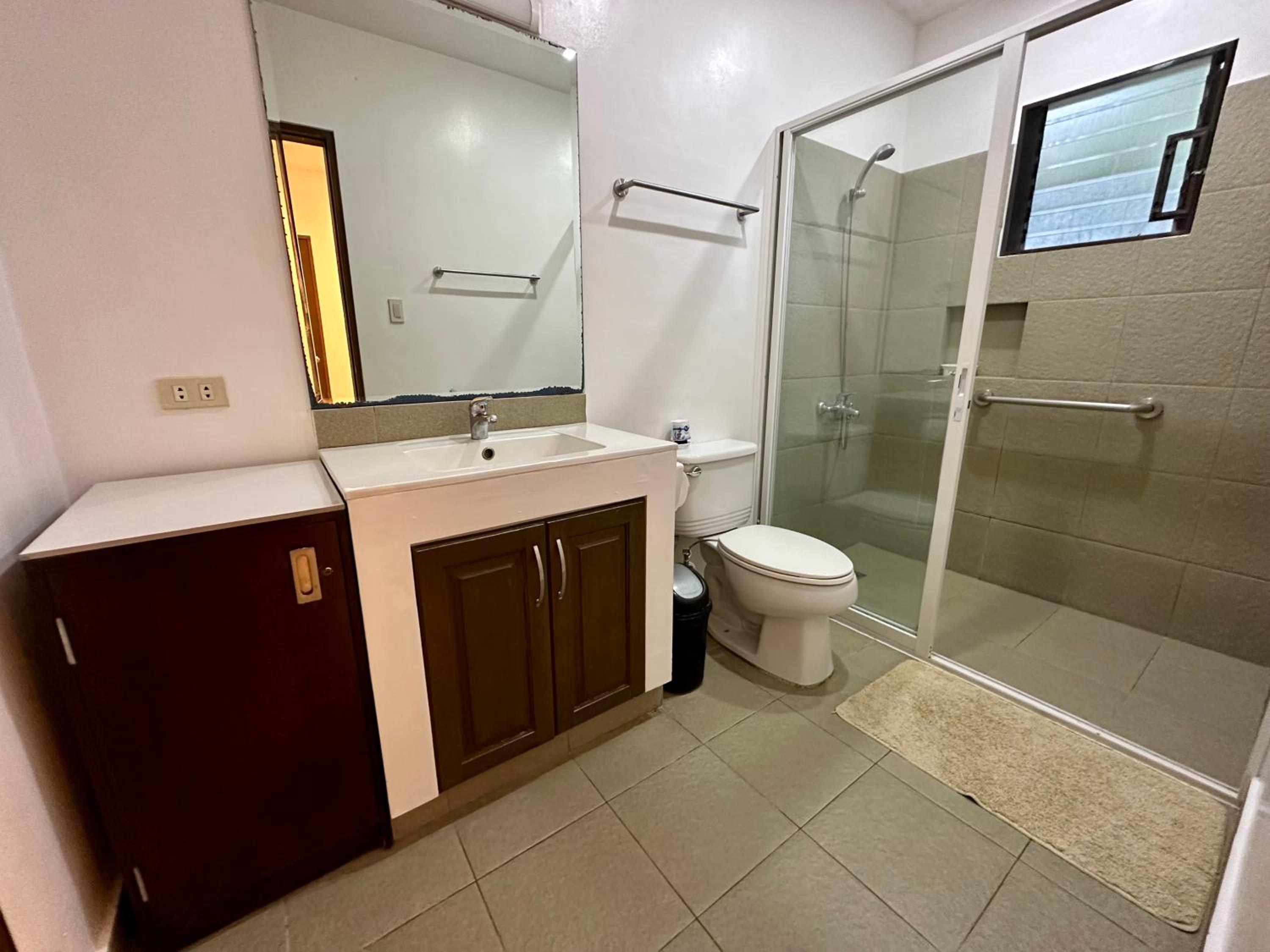 Two-Bedroom Villa - Photo 18