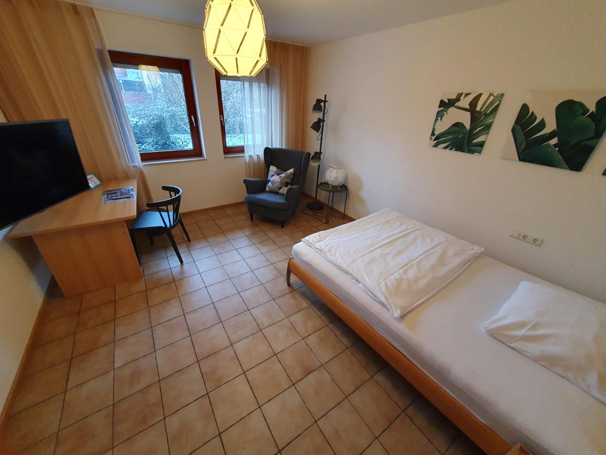 Single Room with Private External Bathroom