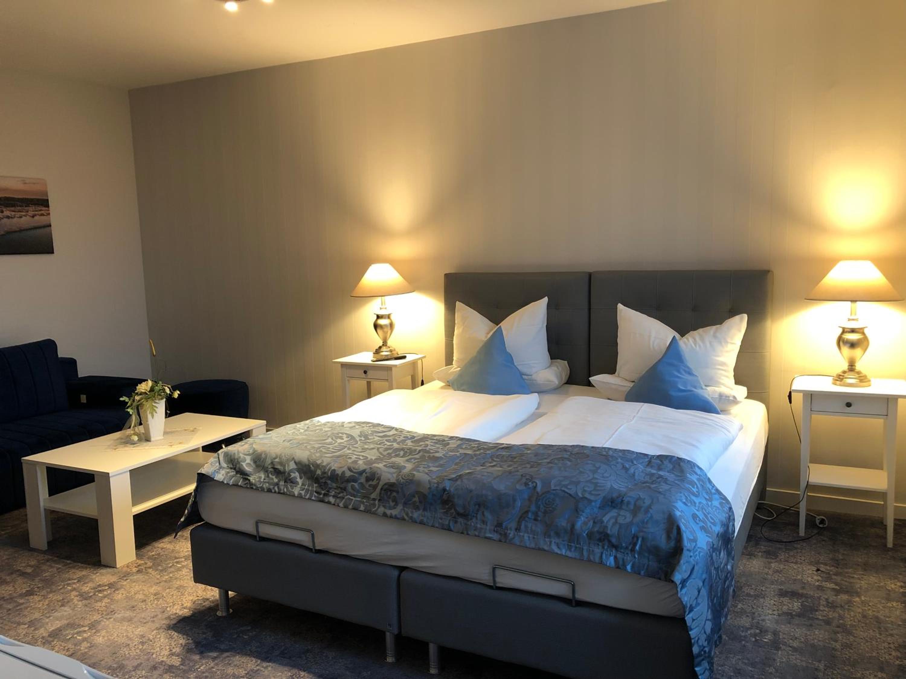 Quadruple Room with Bathroom photo 3
